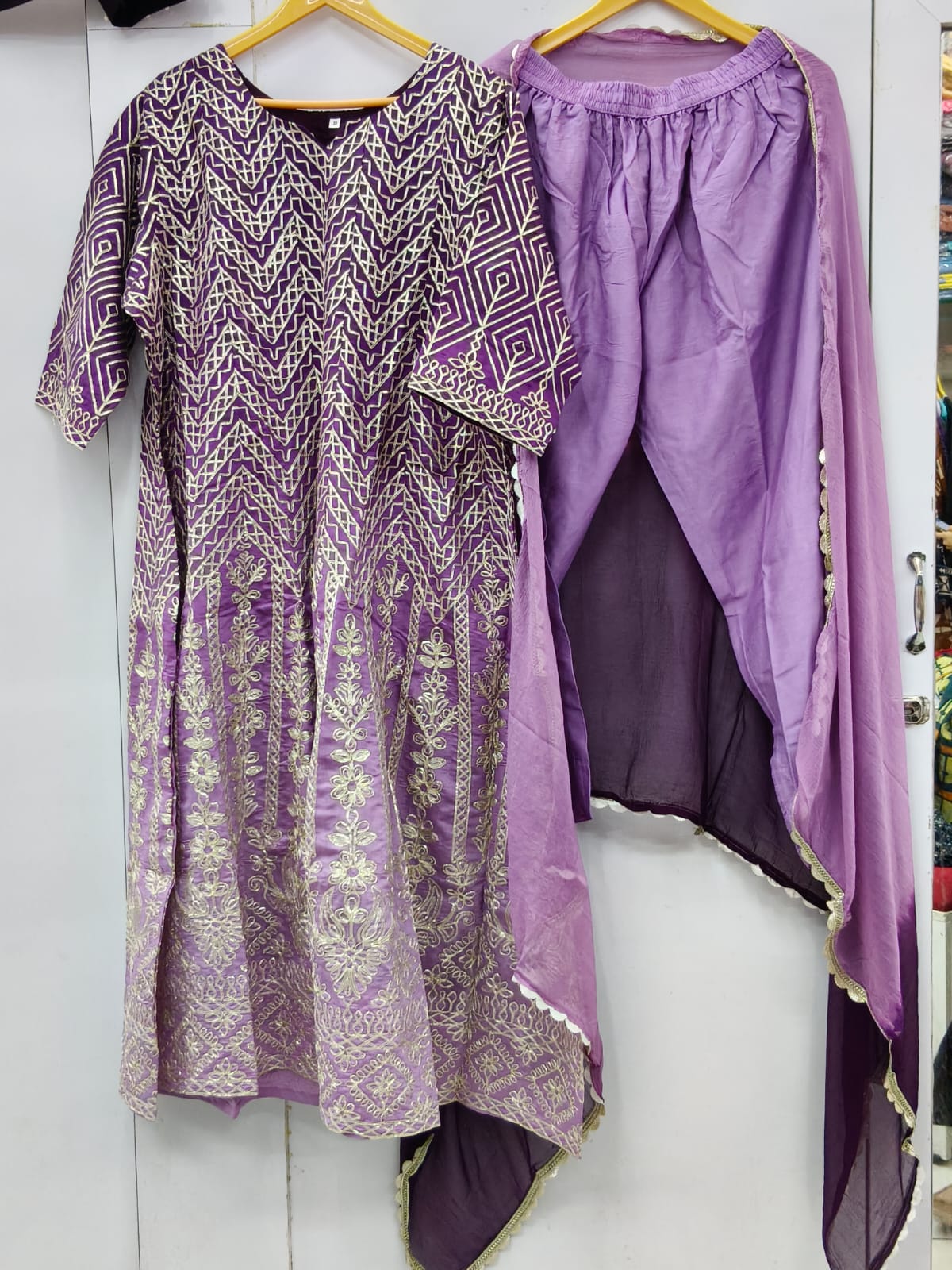ANARKALI SUIT