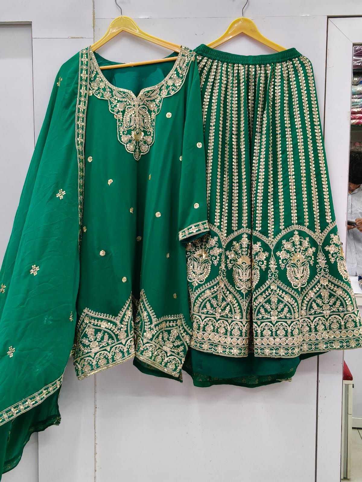 LEHANGA SUIT