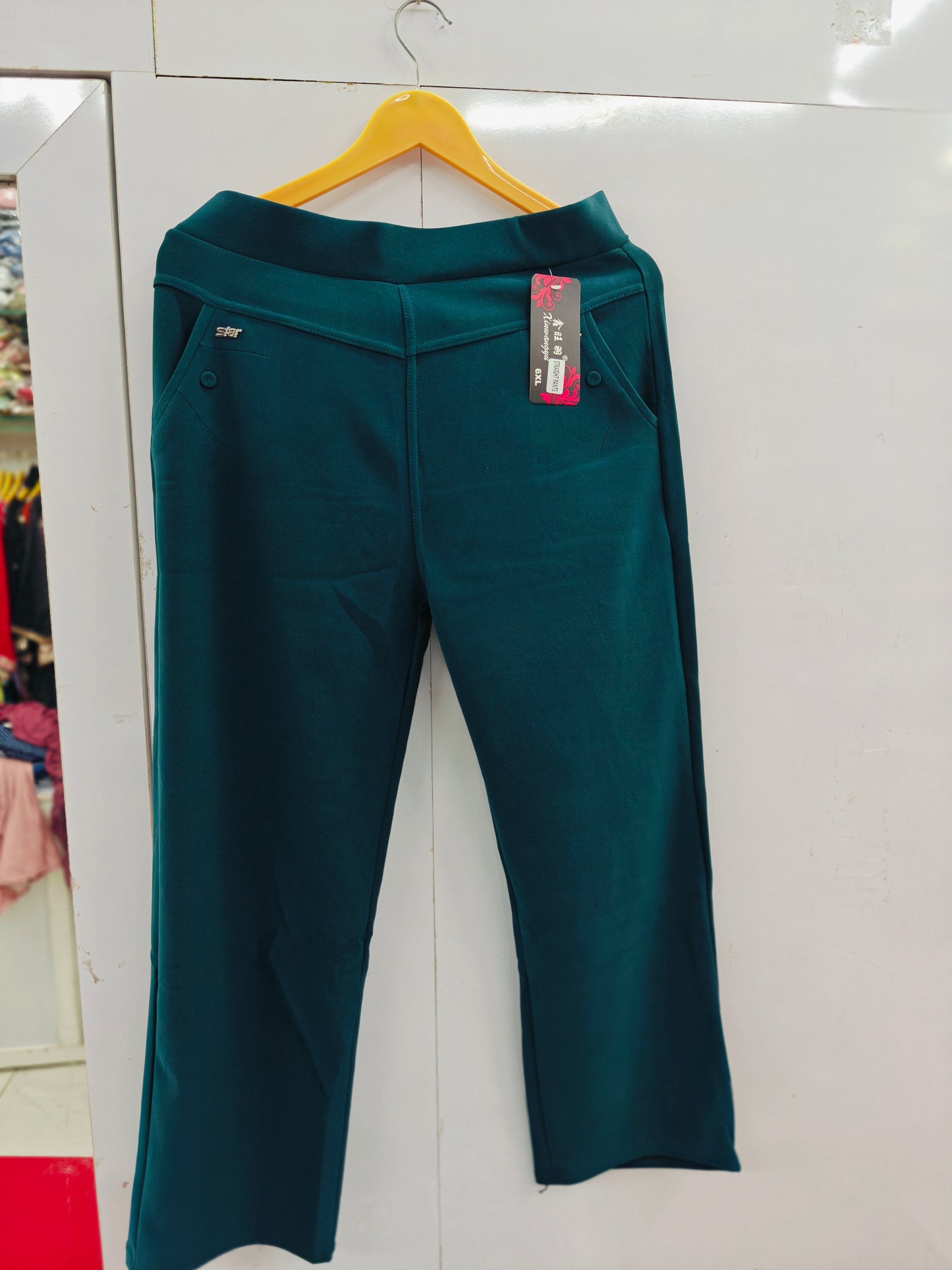 Sleek Stretch All Day Comfort Pants