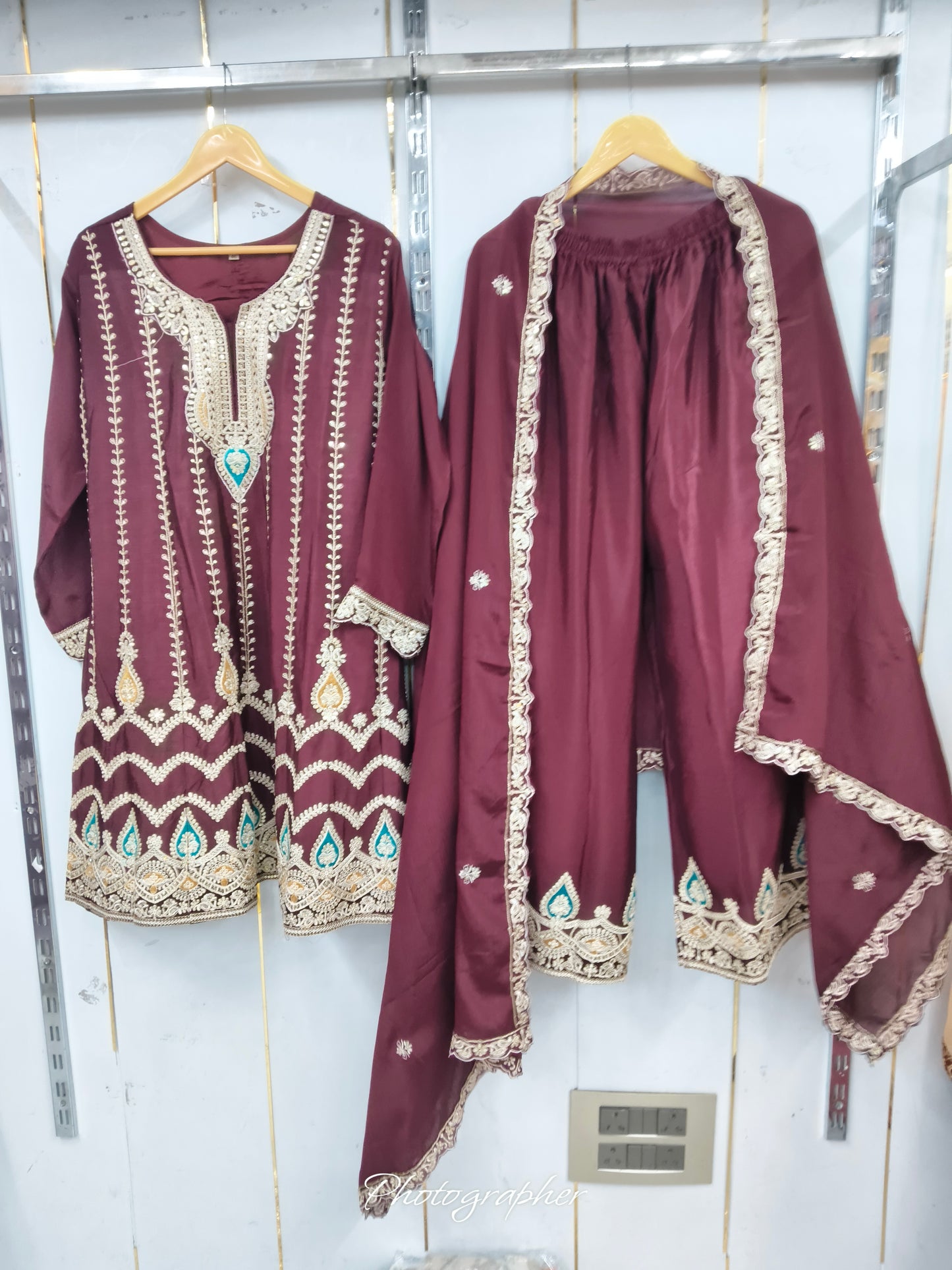PARTYWEAR SUIT