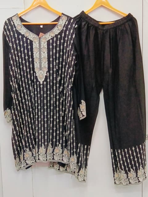 Embroidery cordset
