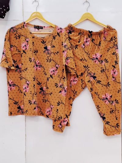 Weekend ease cropped lounge set