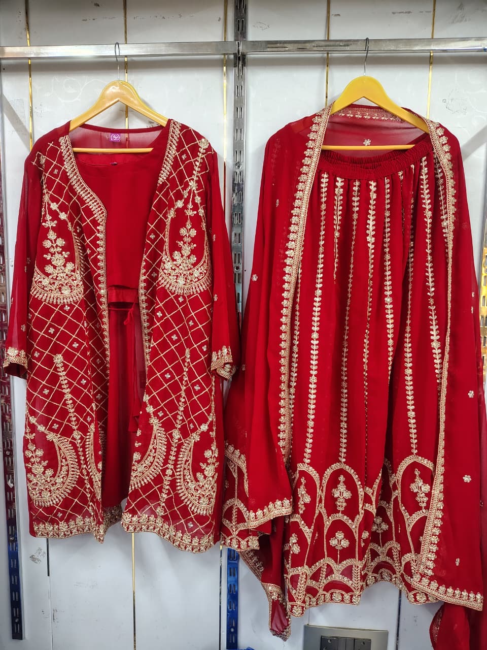 LEHANGA SUIT