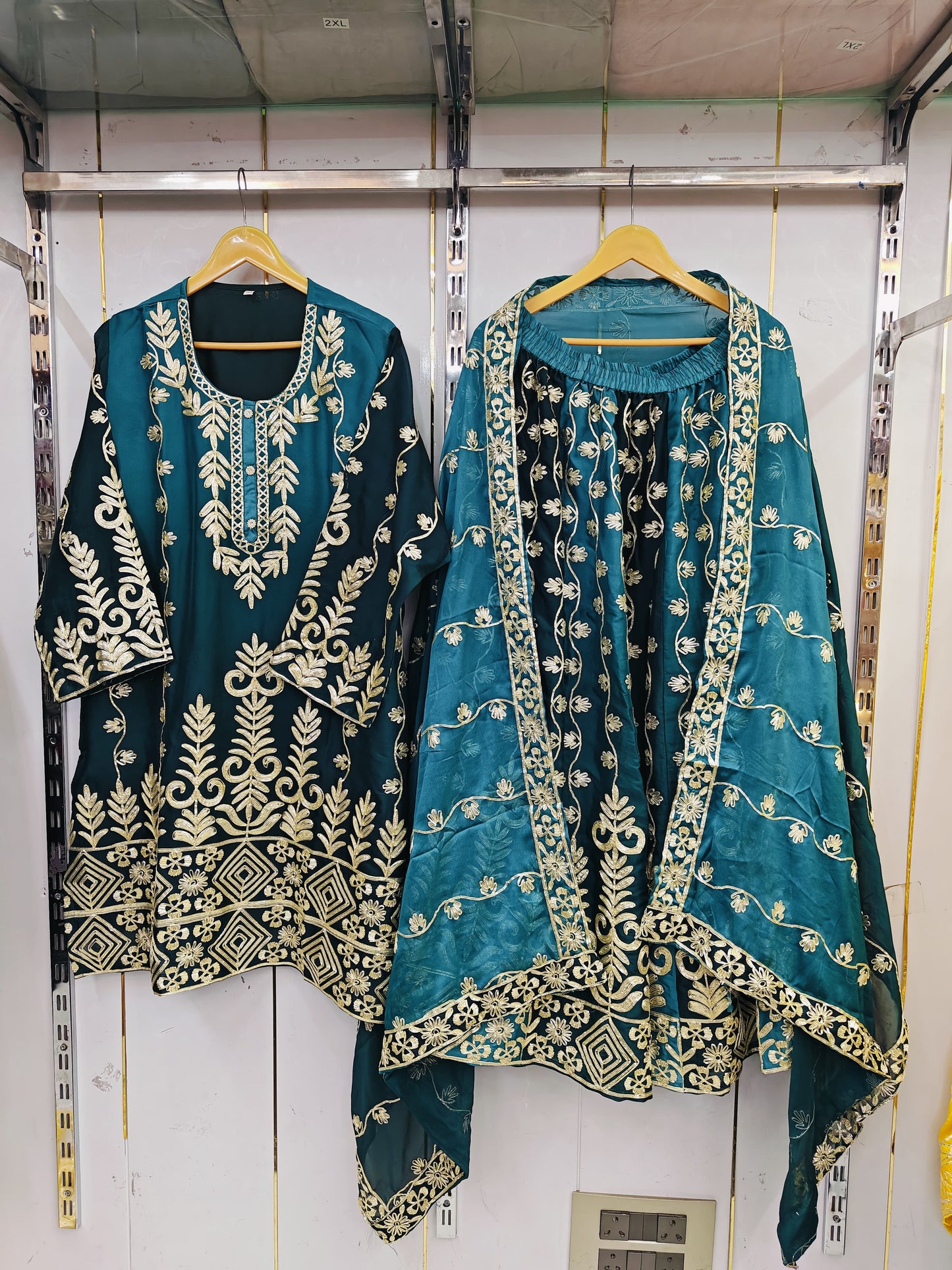Lehanga Suit 87