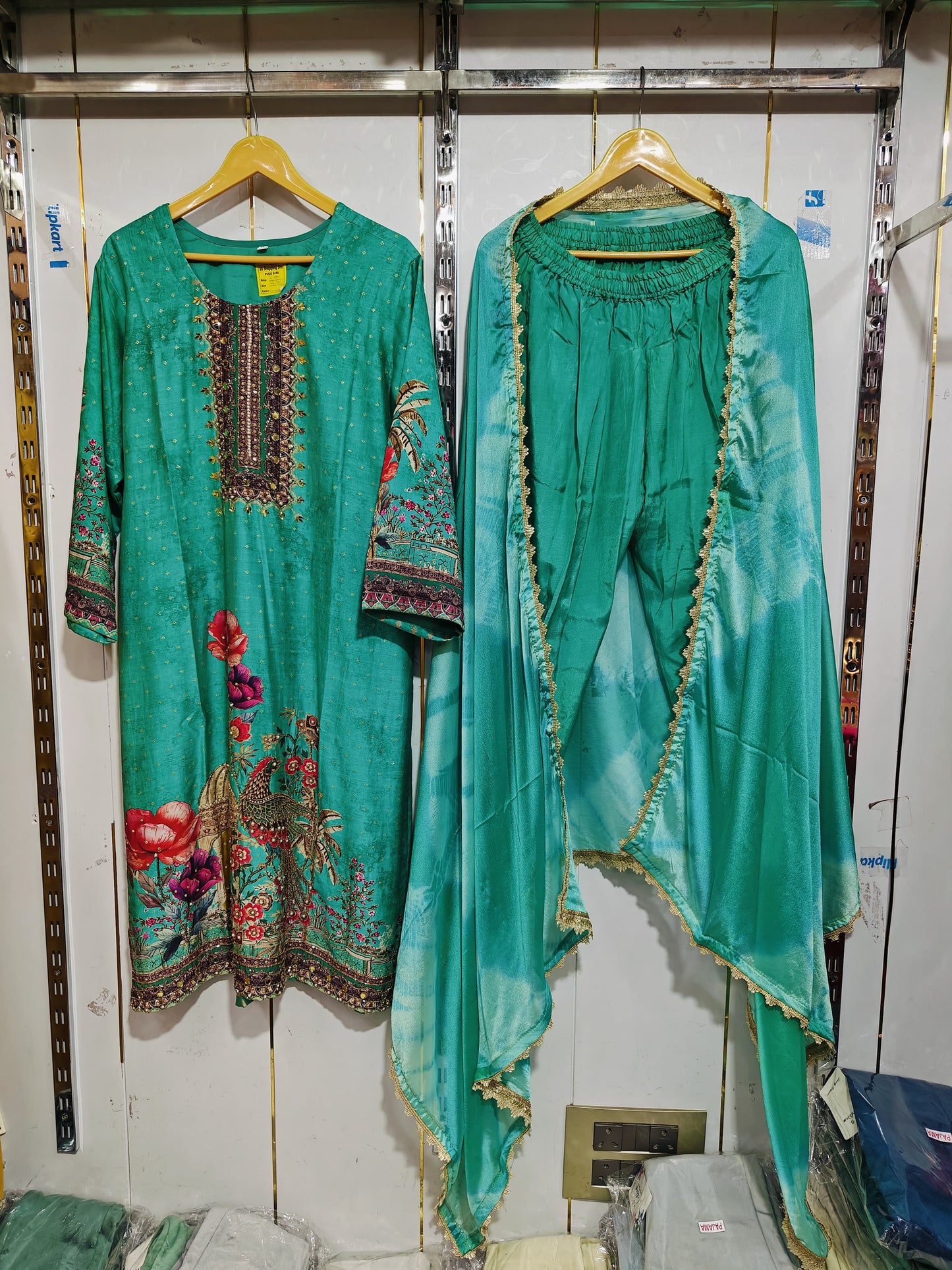 PARTYWEAR SUIT 71