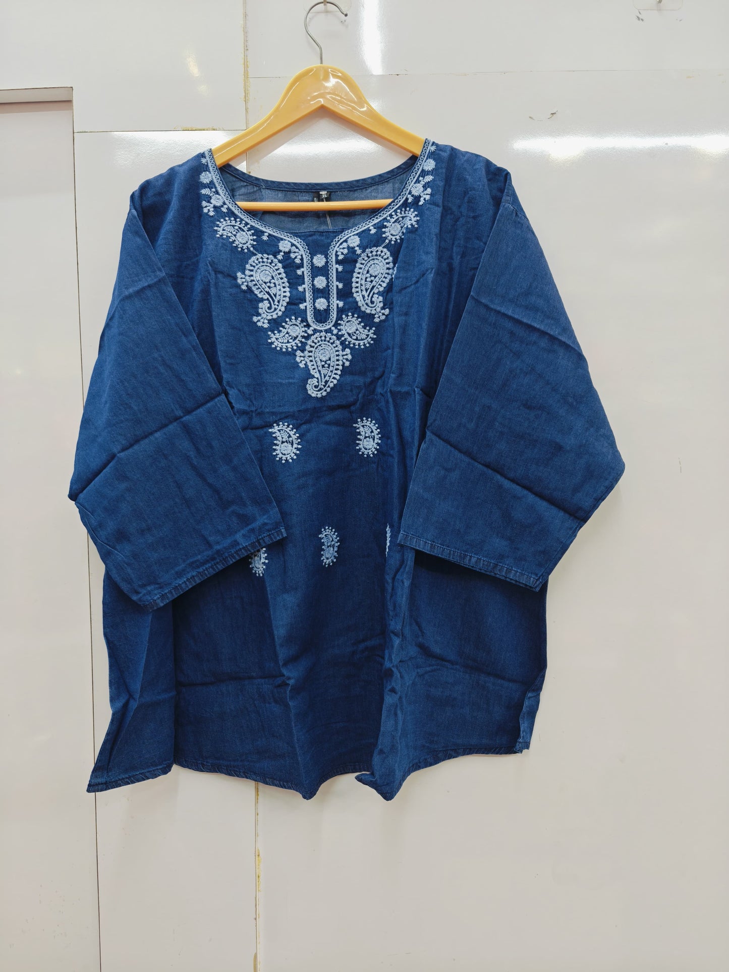 DENIM TOP