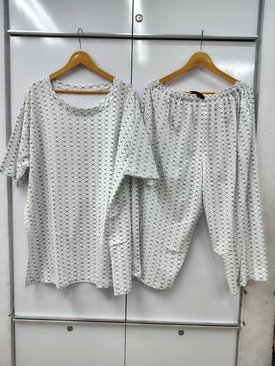 Weekend ease cropped lounge set