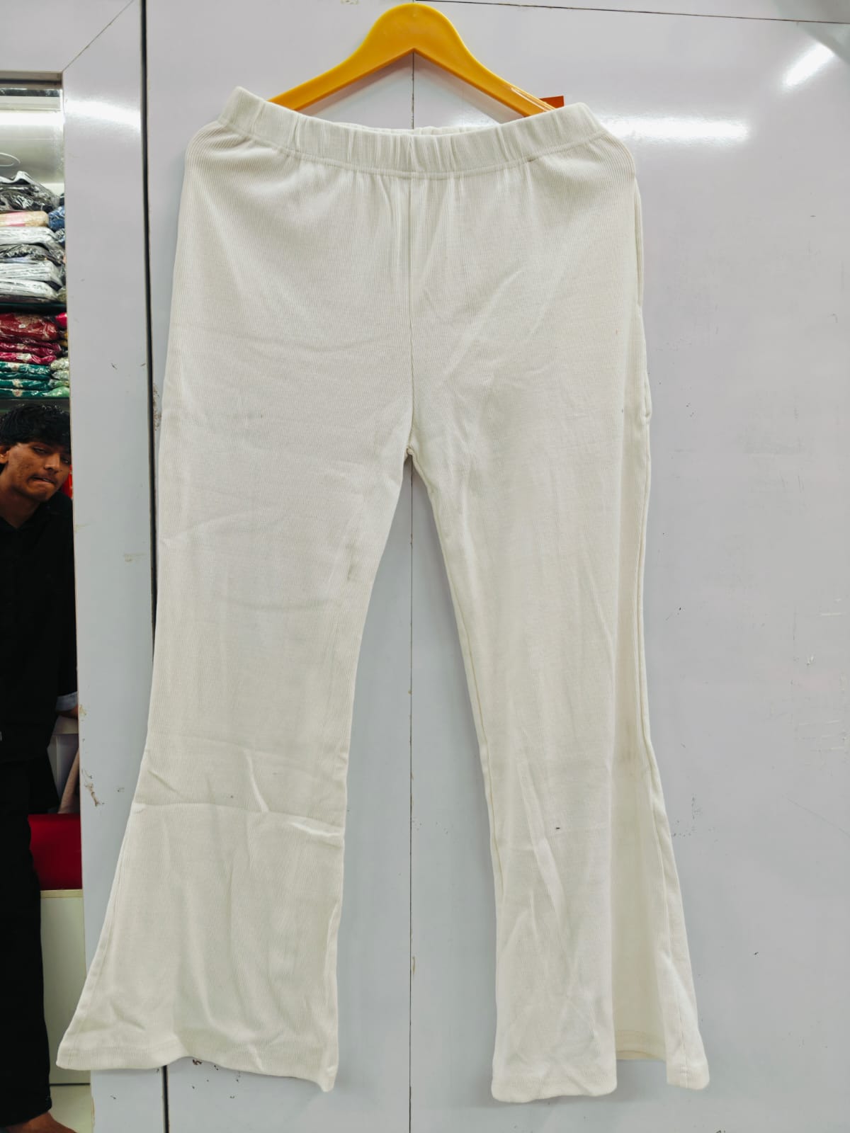 BELLBOTTOM [6XL]