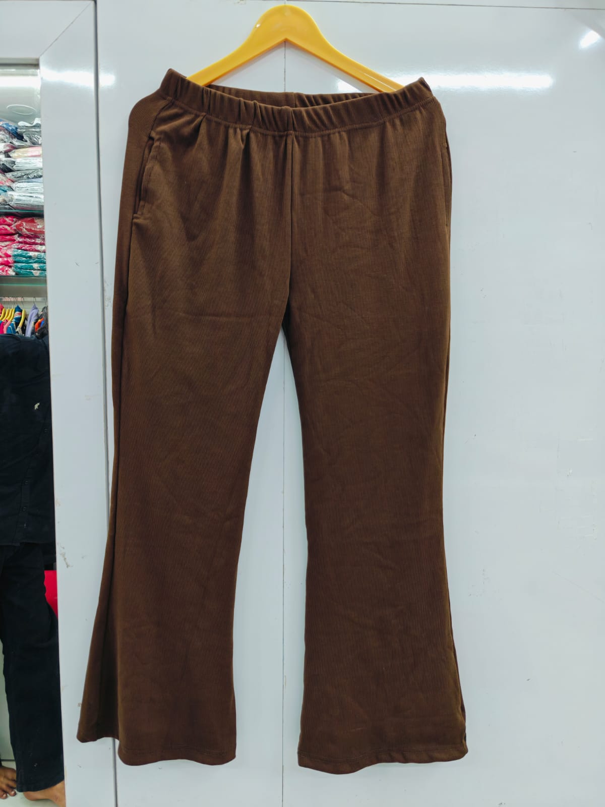 BELLBOTTOM [6XL]