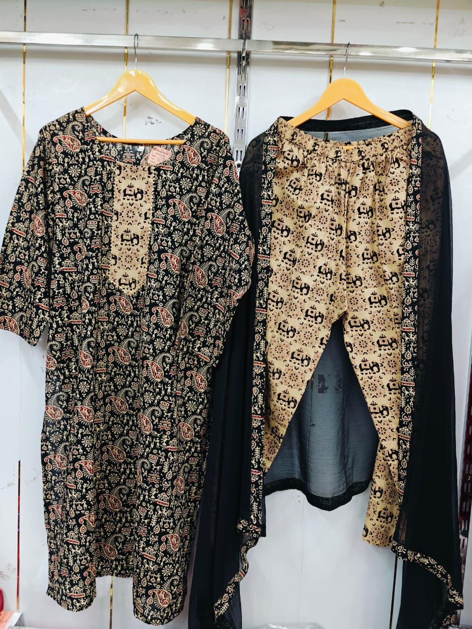 OFFICEWEAR SUIT
