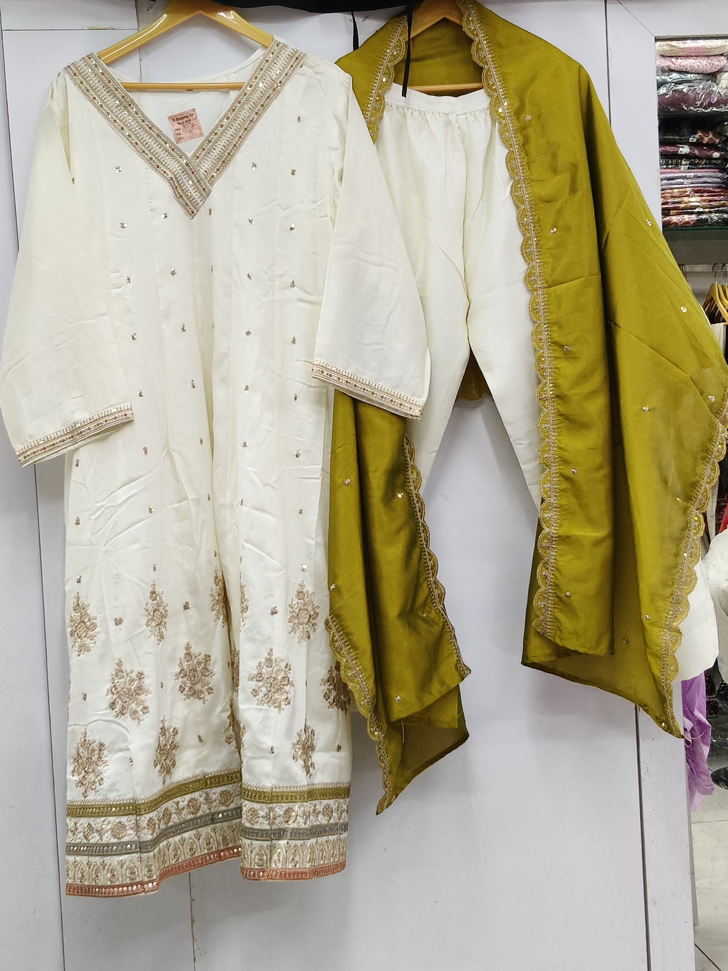 ANARKALI SUIT