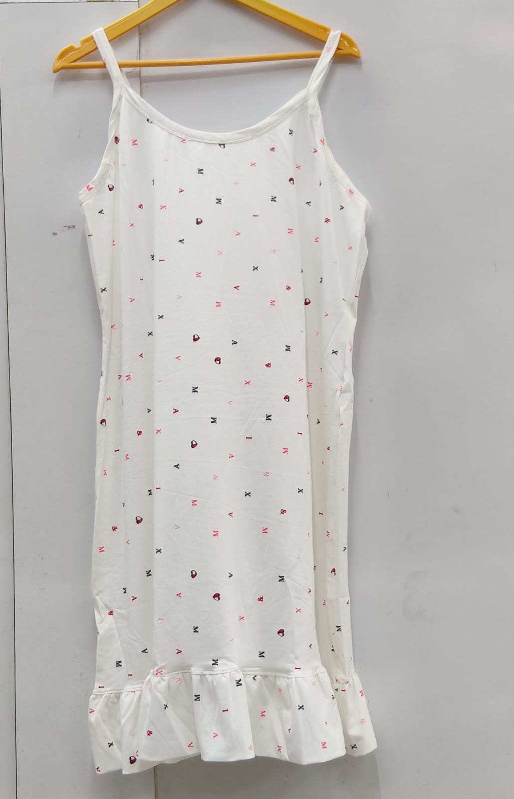 DRESS