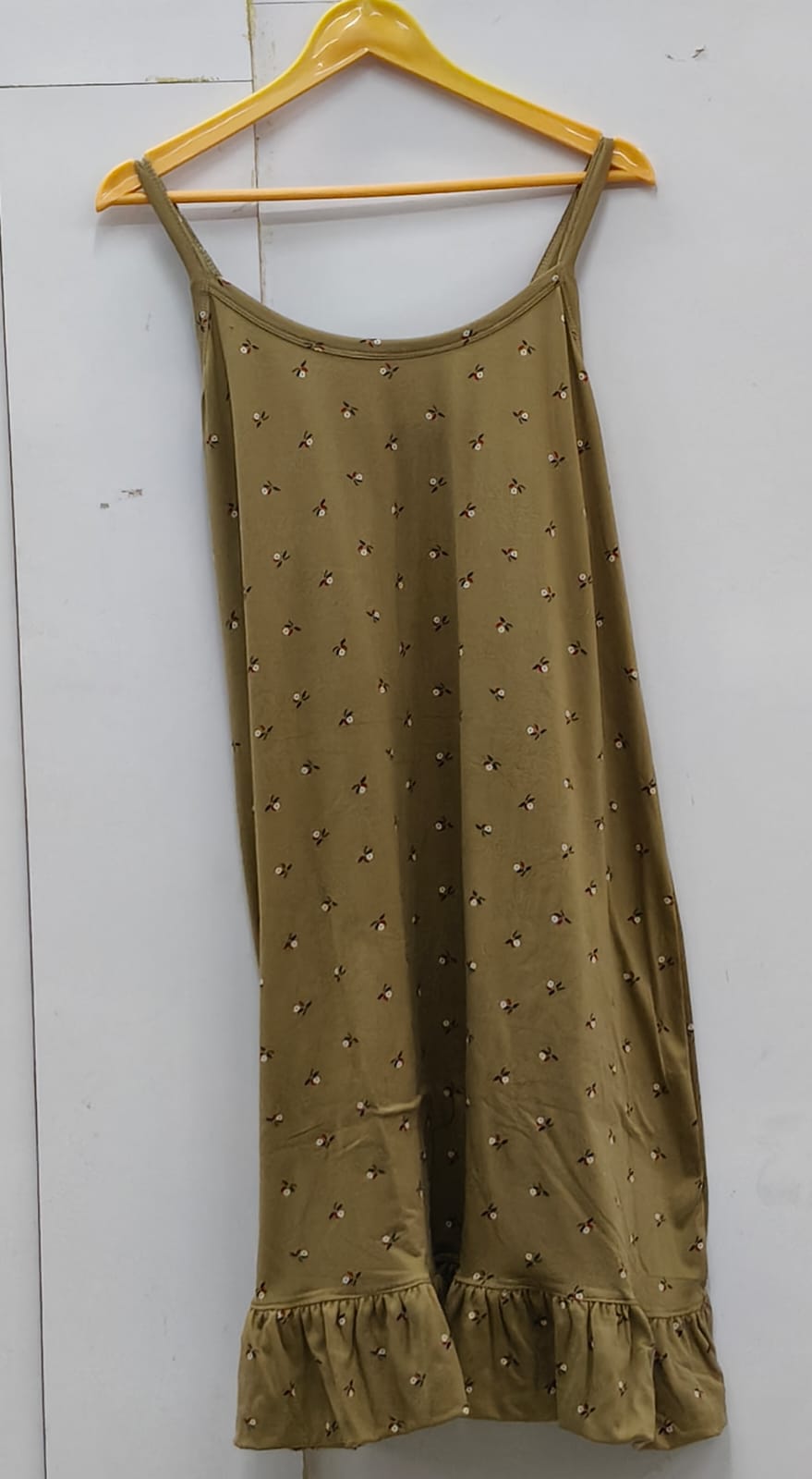 DRESS