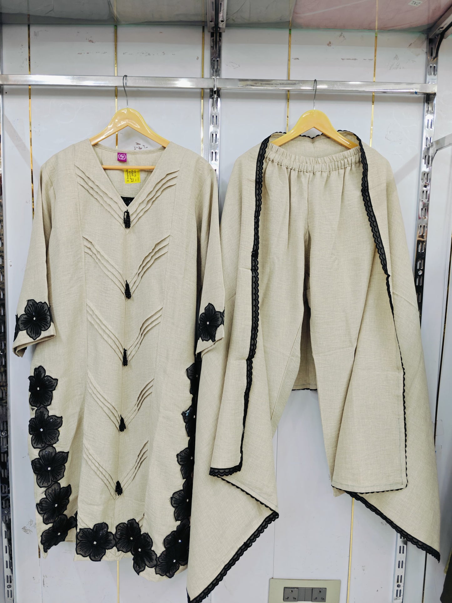 OFFICEWEAR SUIT
