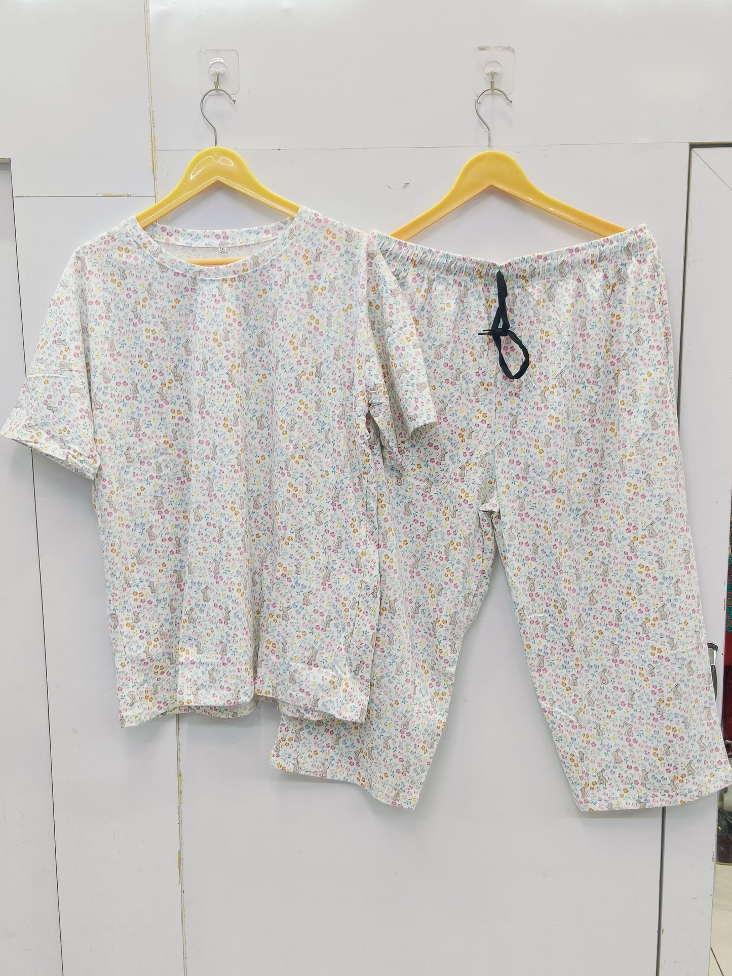 Weekend ease cropped lounge set