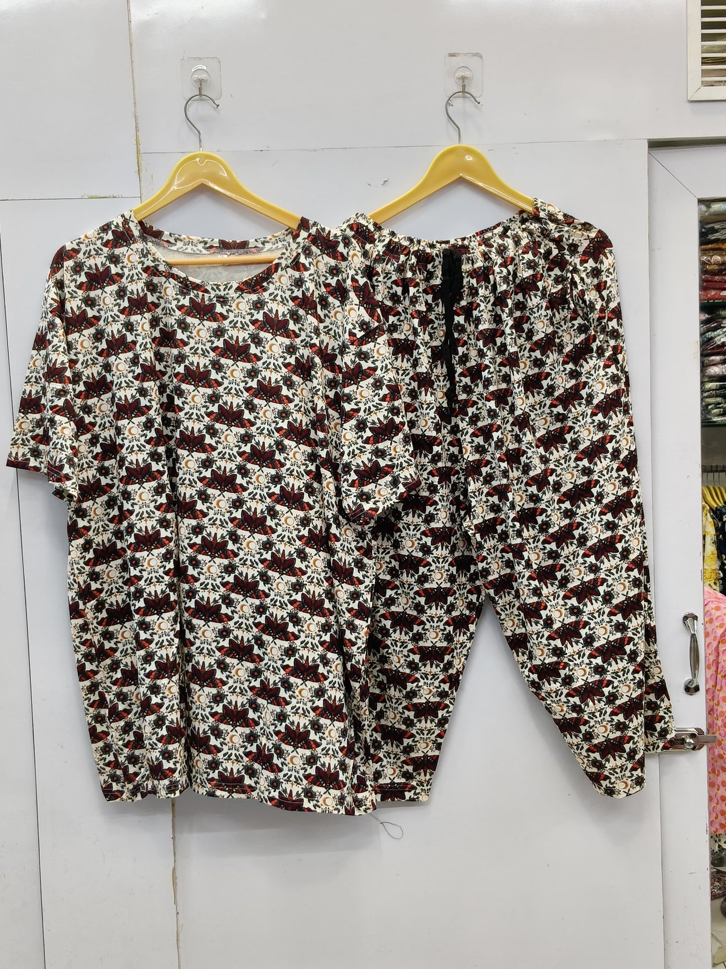 Weekend ease cropped lounge set