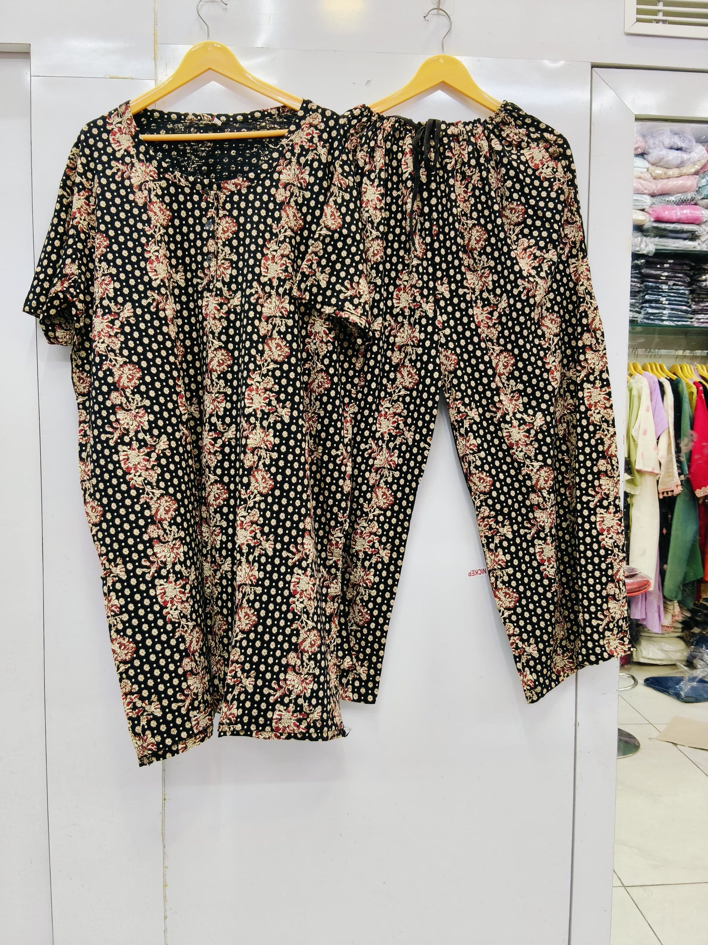 Free flow cotton kurti s plazo set
