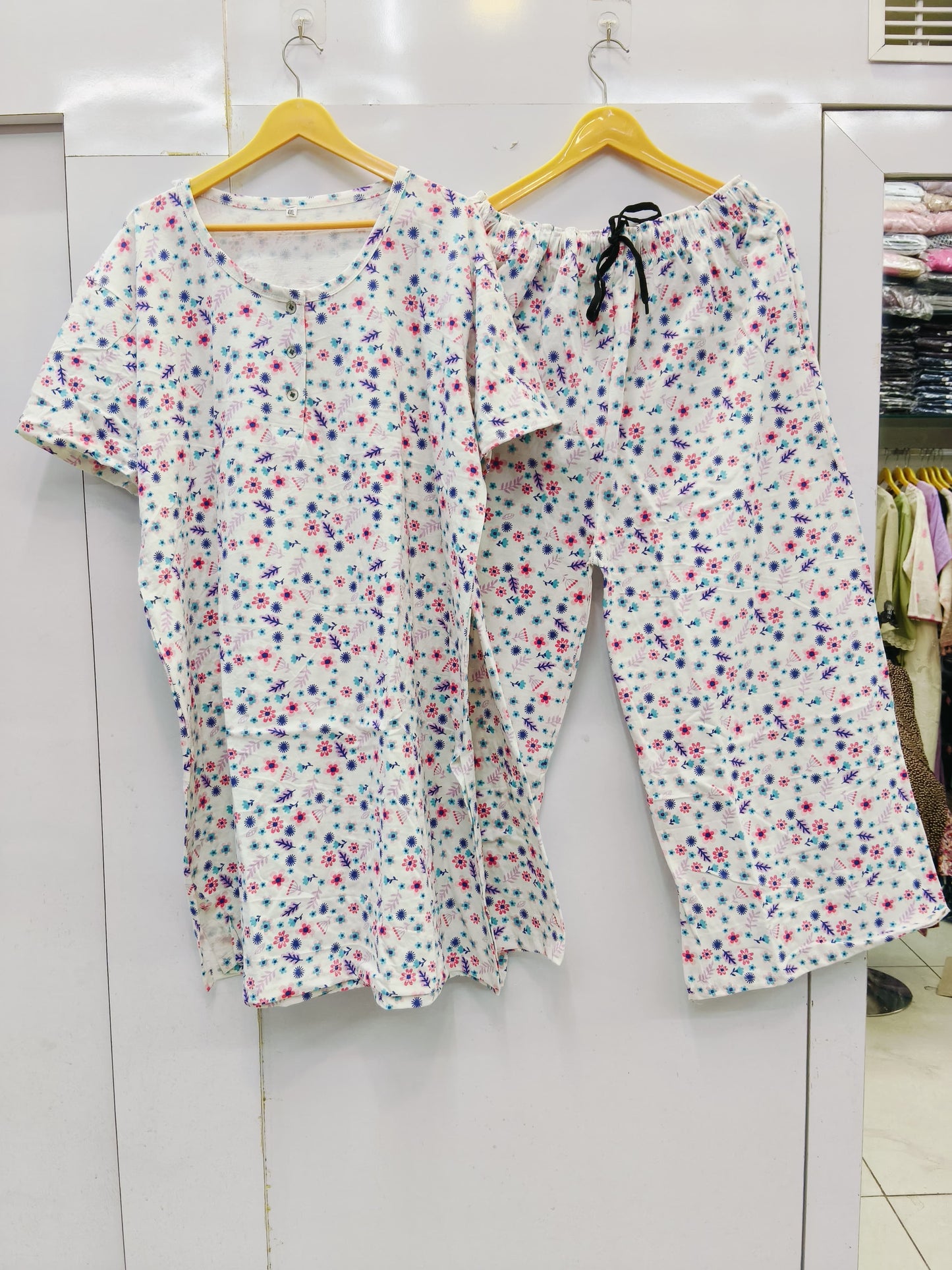 Free flow cotton kurti s plazo set