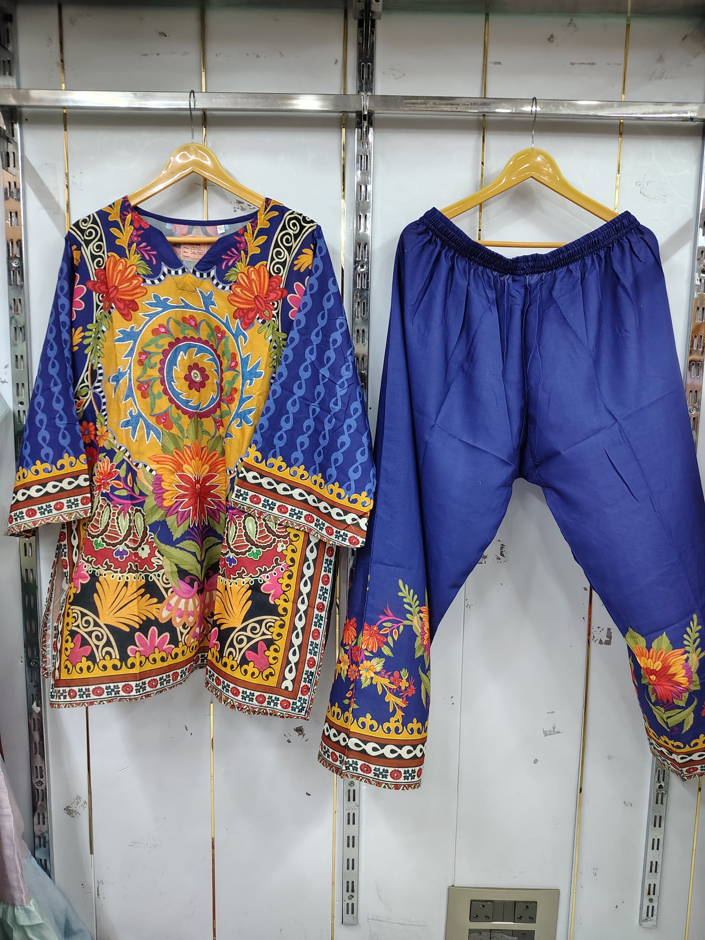 OFFICEWEAR CORDSET