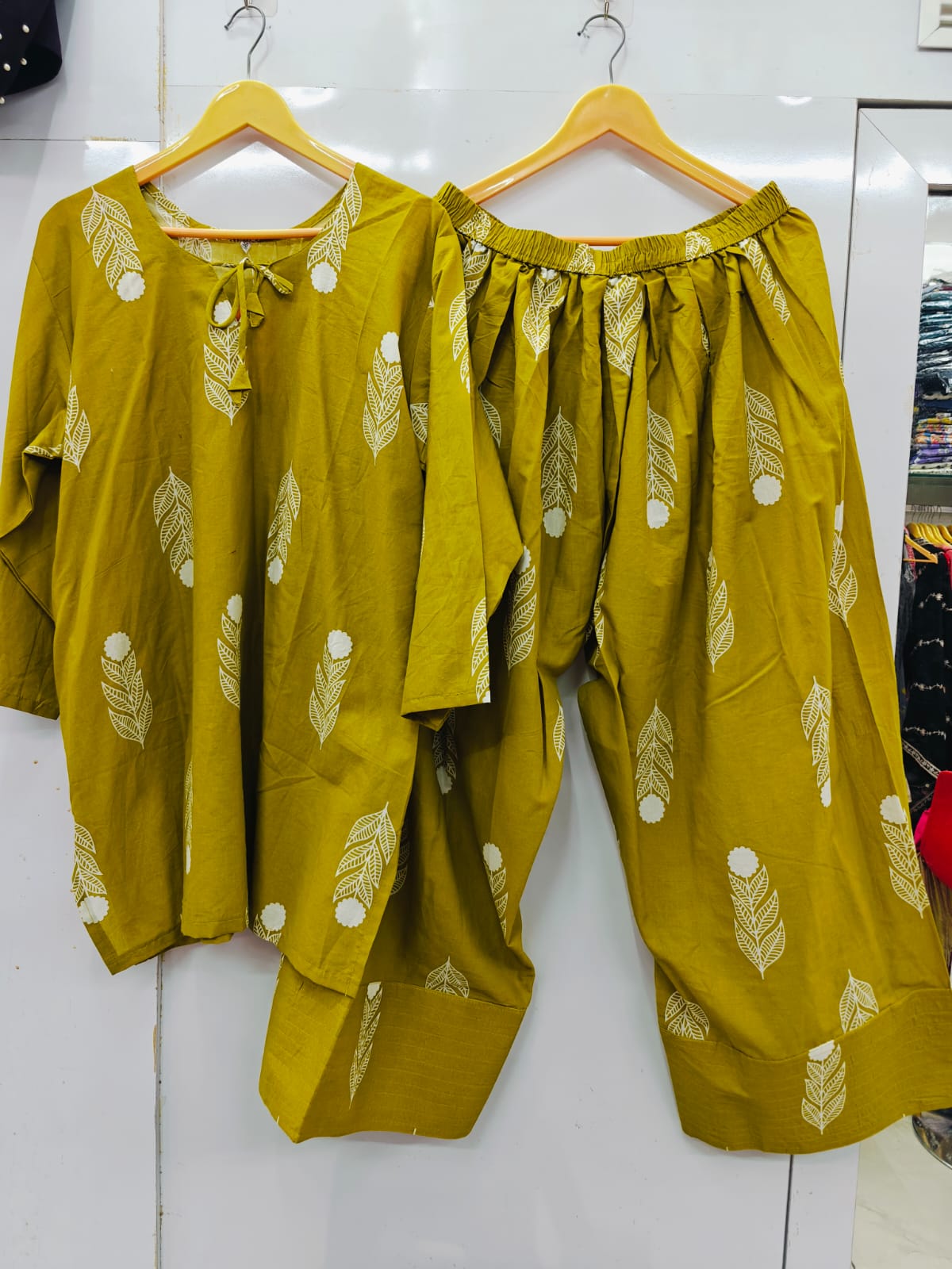 FARSI CORDSET