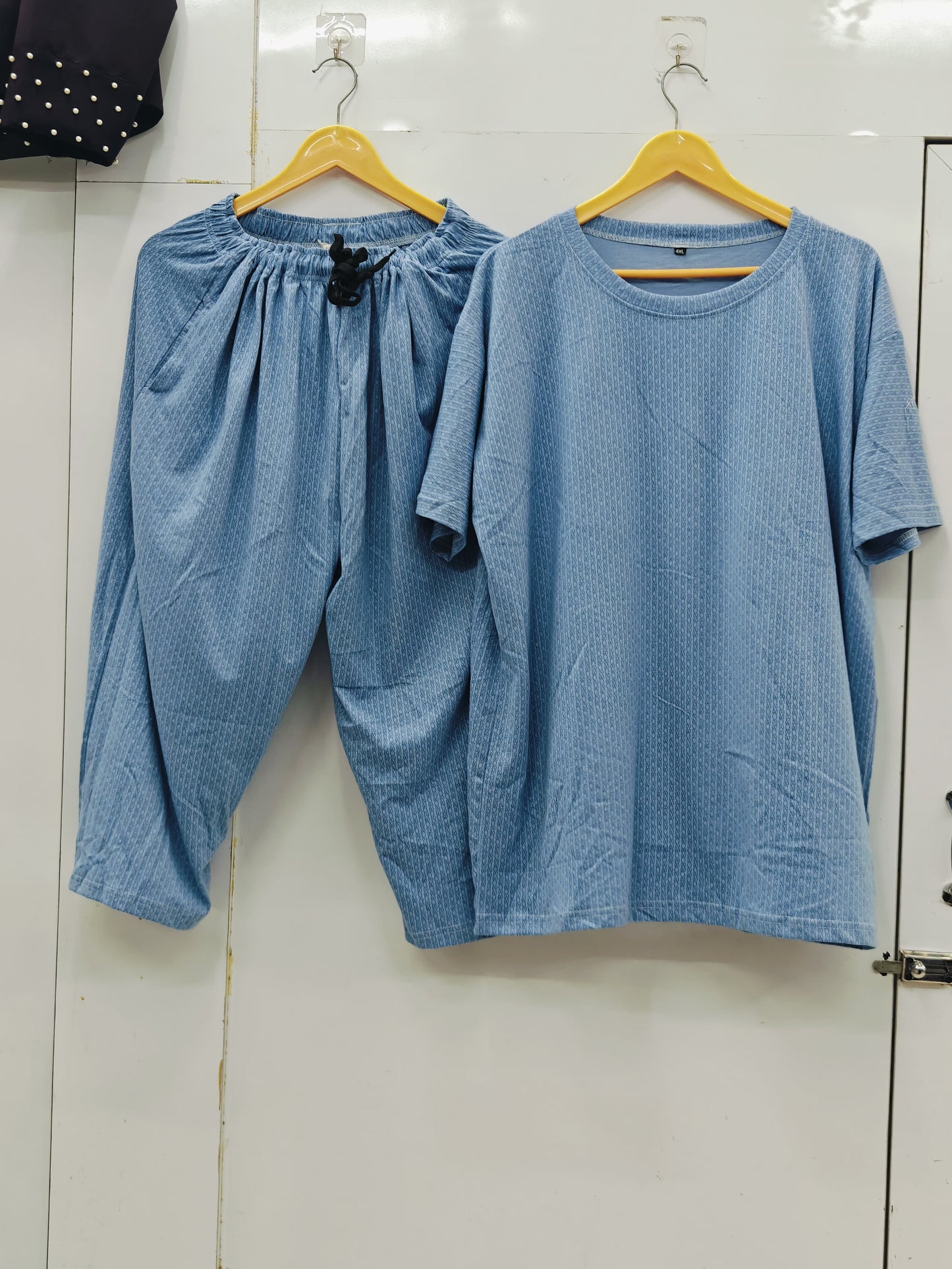 Weekend ease cropped lounge set