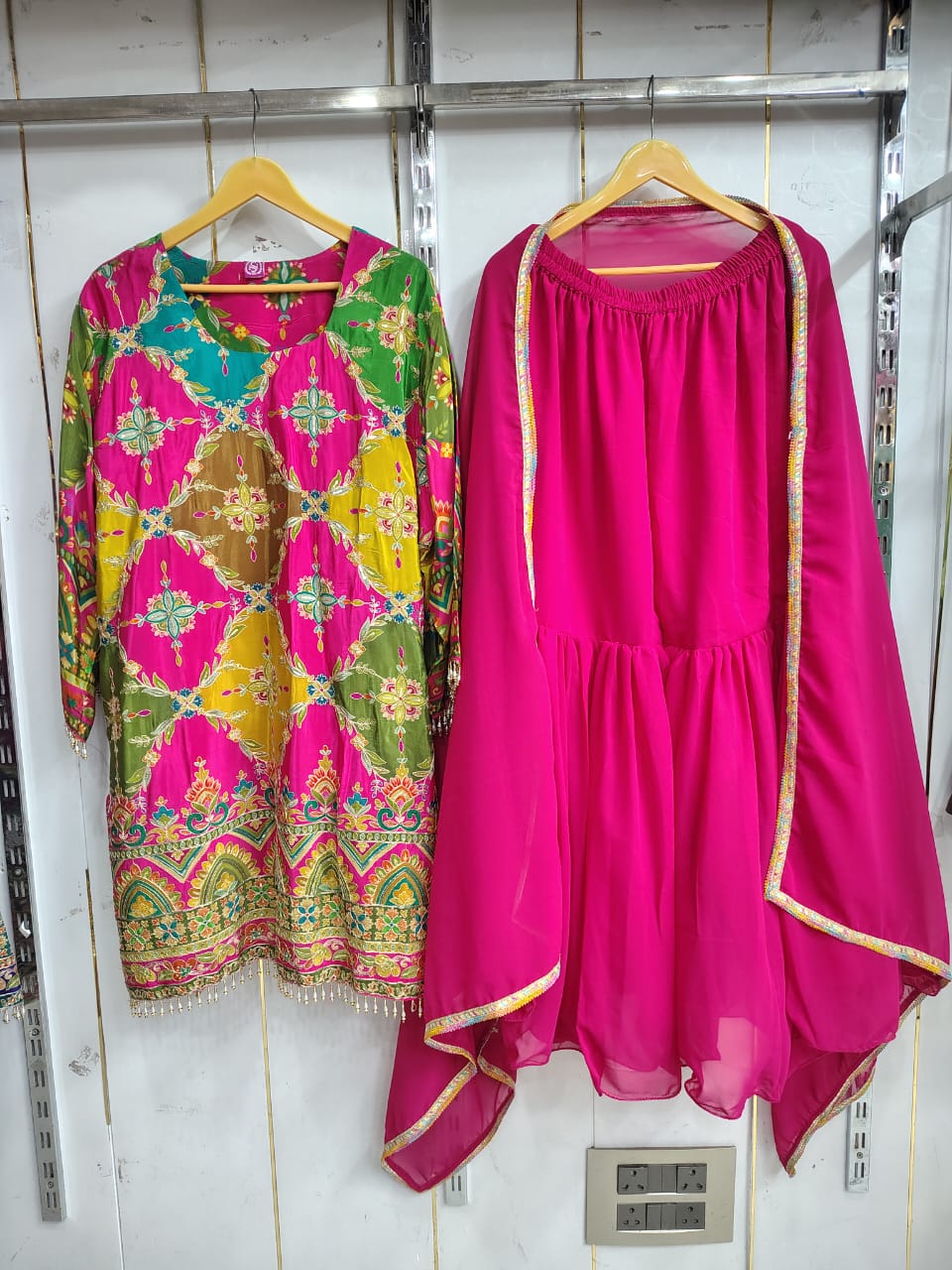 SHARARA SUIT