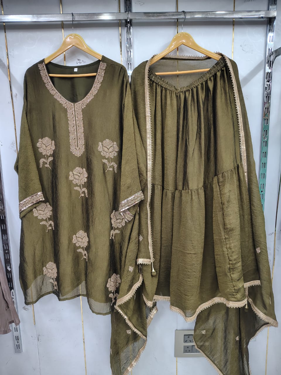 SHARARA SUIT