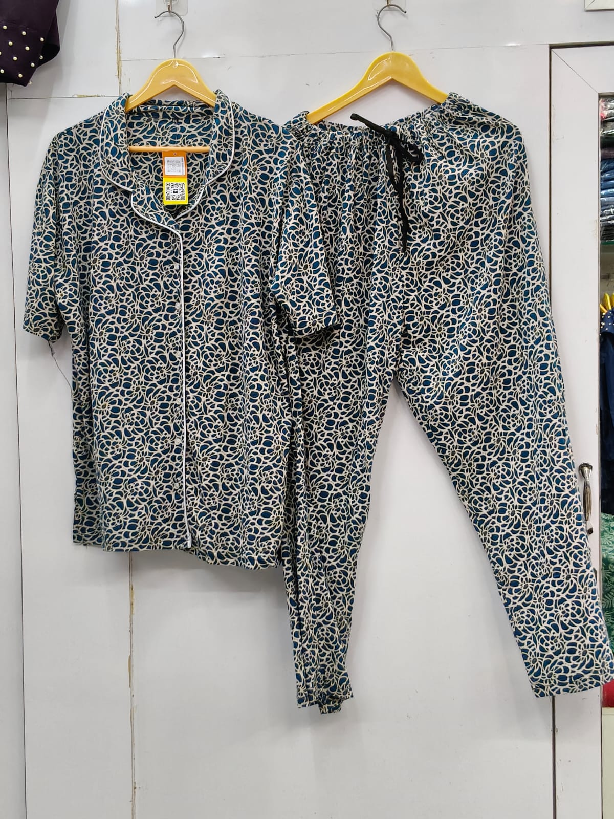 Slumber luxe tailored notched collar nightsuit