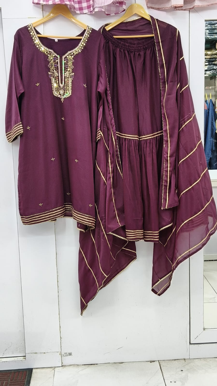 SHARARA SUIT
