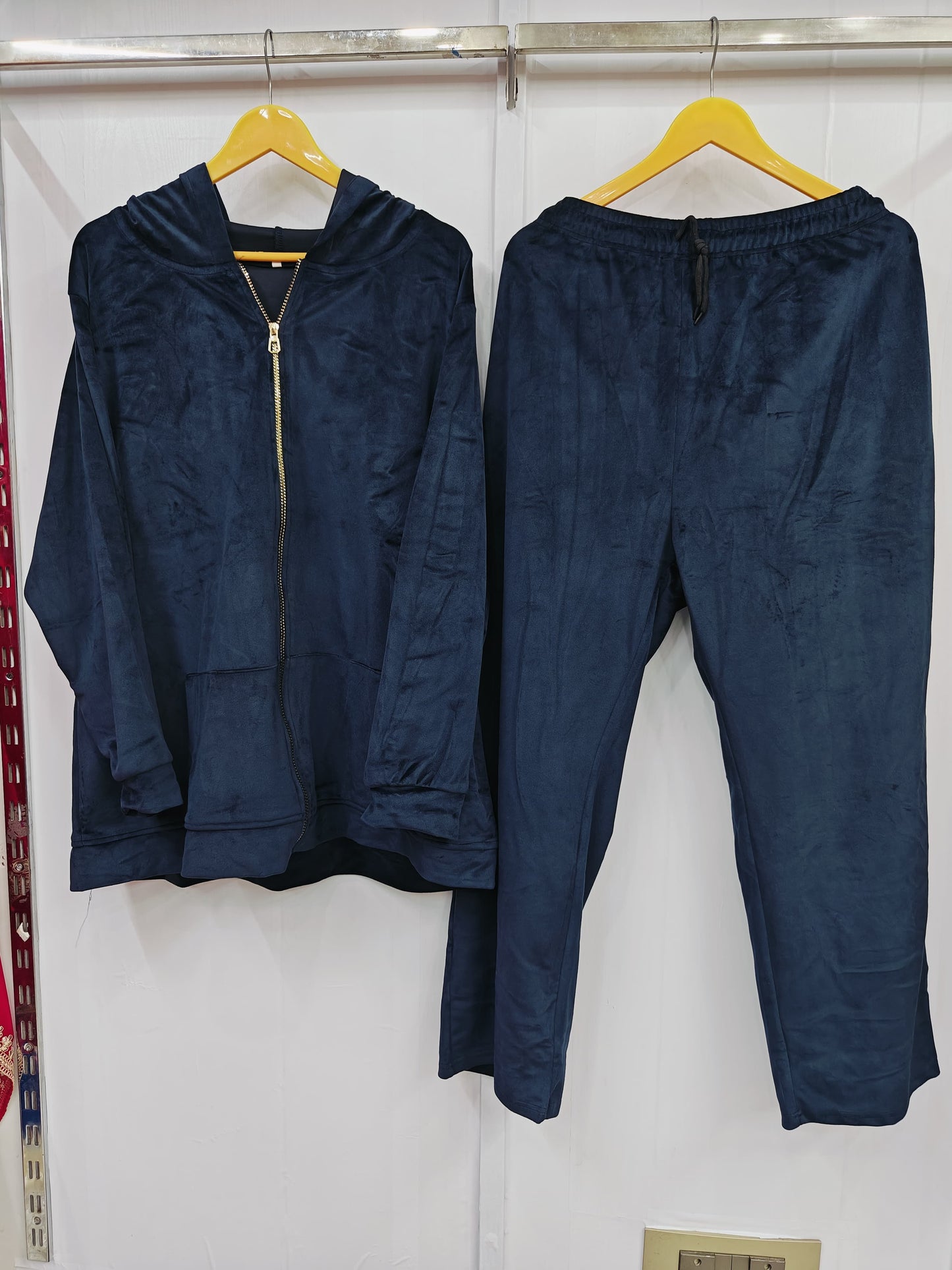 VELVET TRACK SUIT