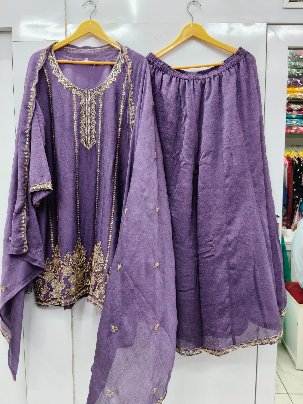 PARTYWEAR SUIT