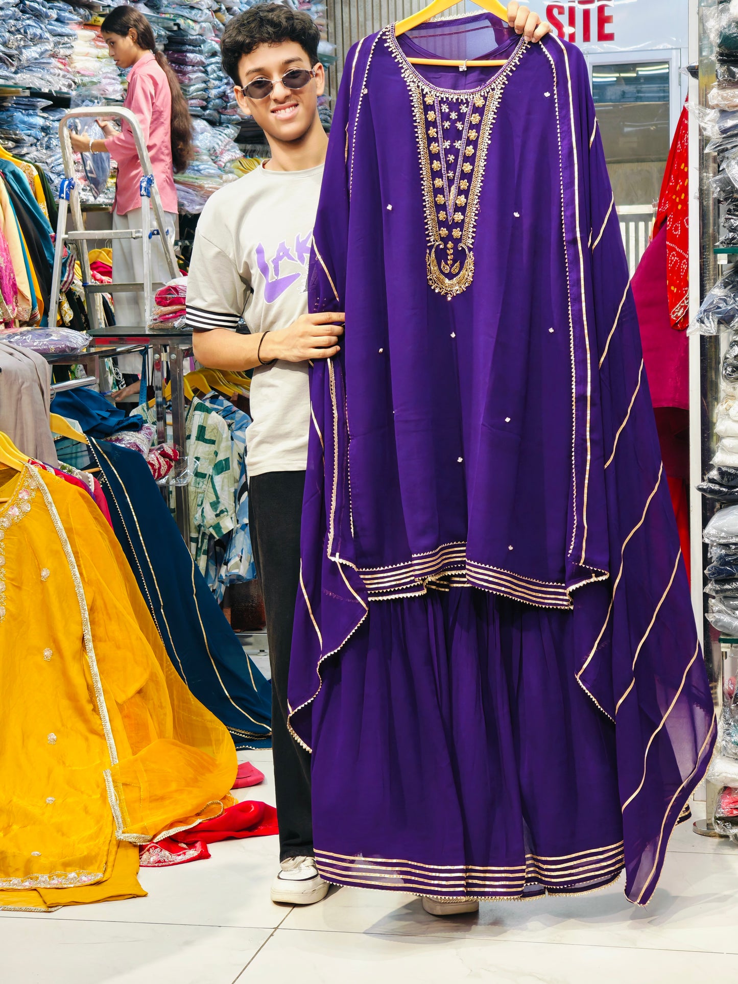 Handwork Suit