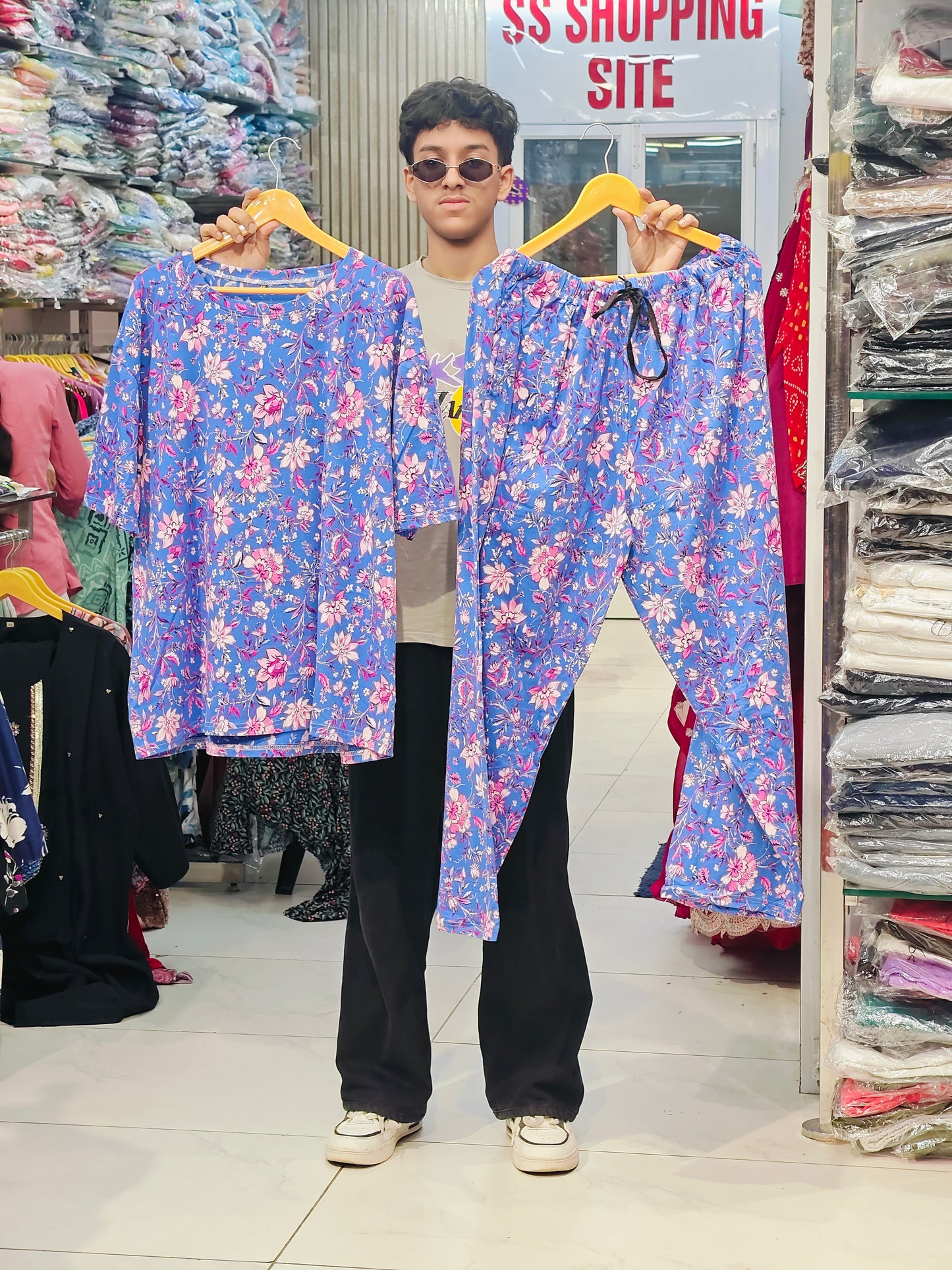 pajama set @4