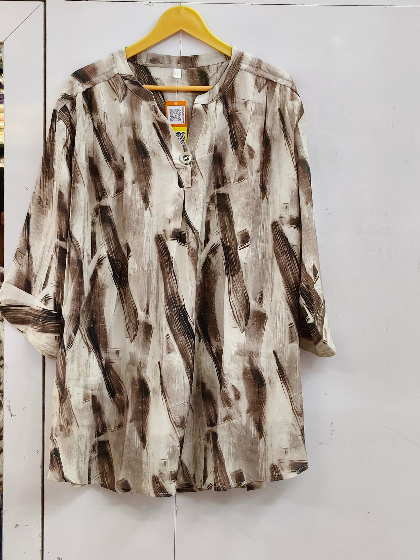 Abstarct Top (9xl) 13