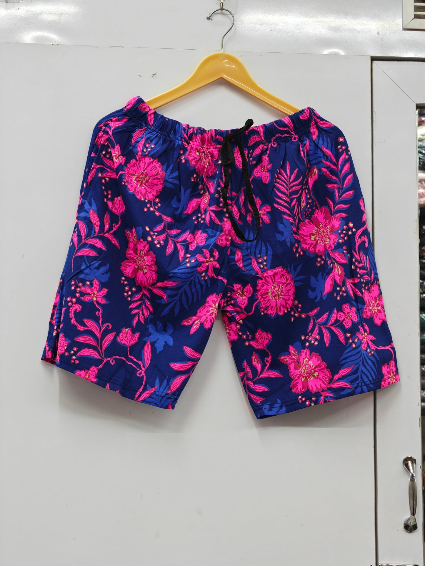 Go to high waist lounge shorts