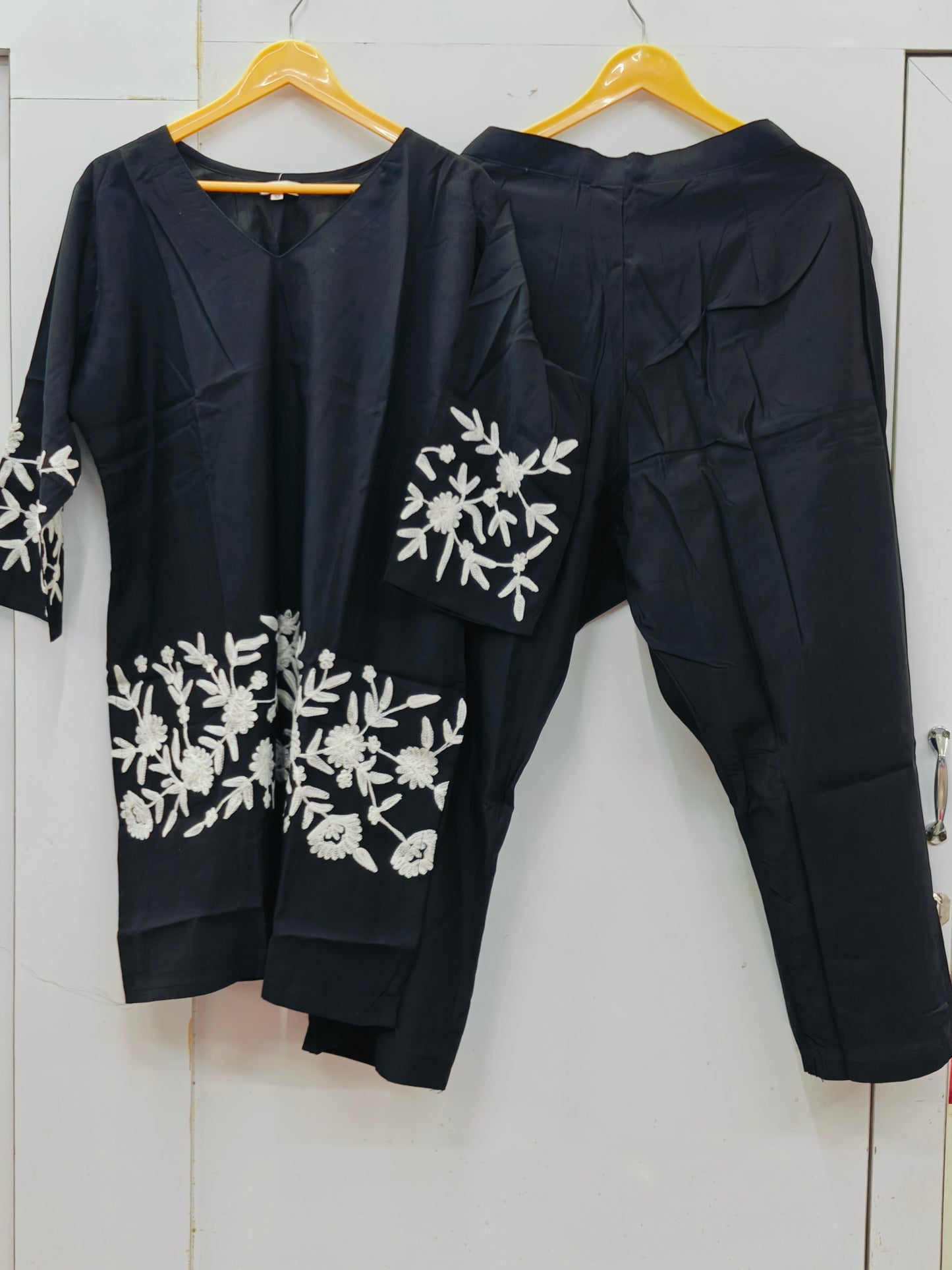 Embroidery Cordset