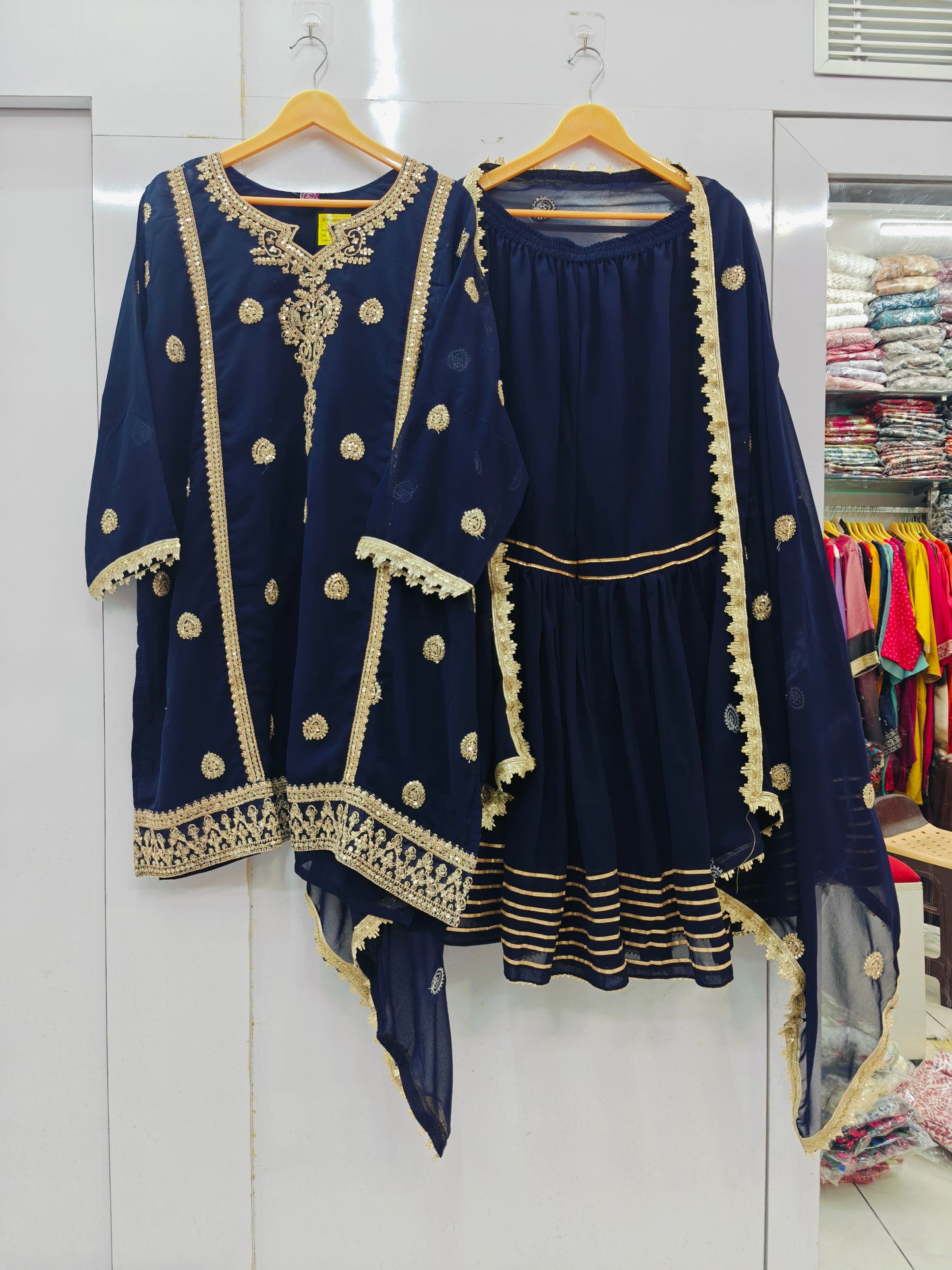 SHARARA SUIT 36