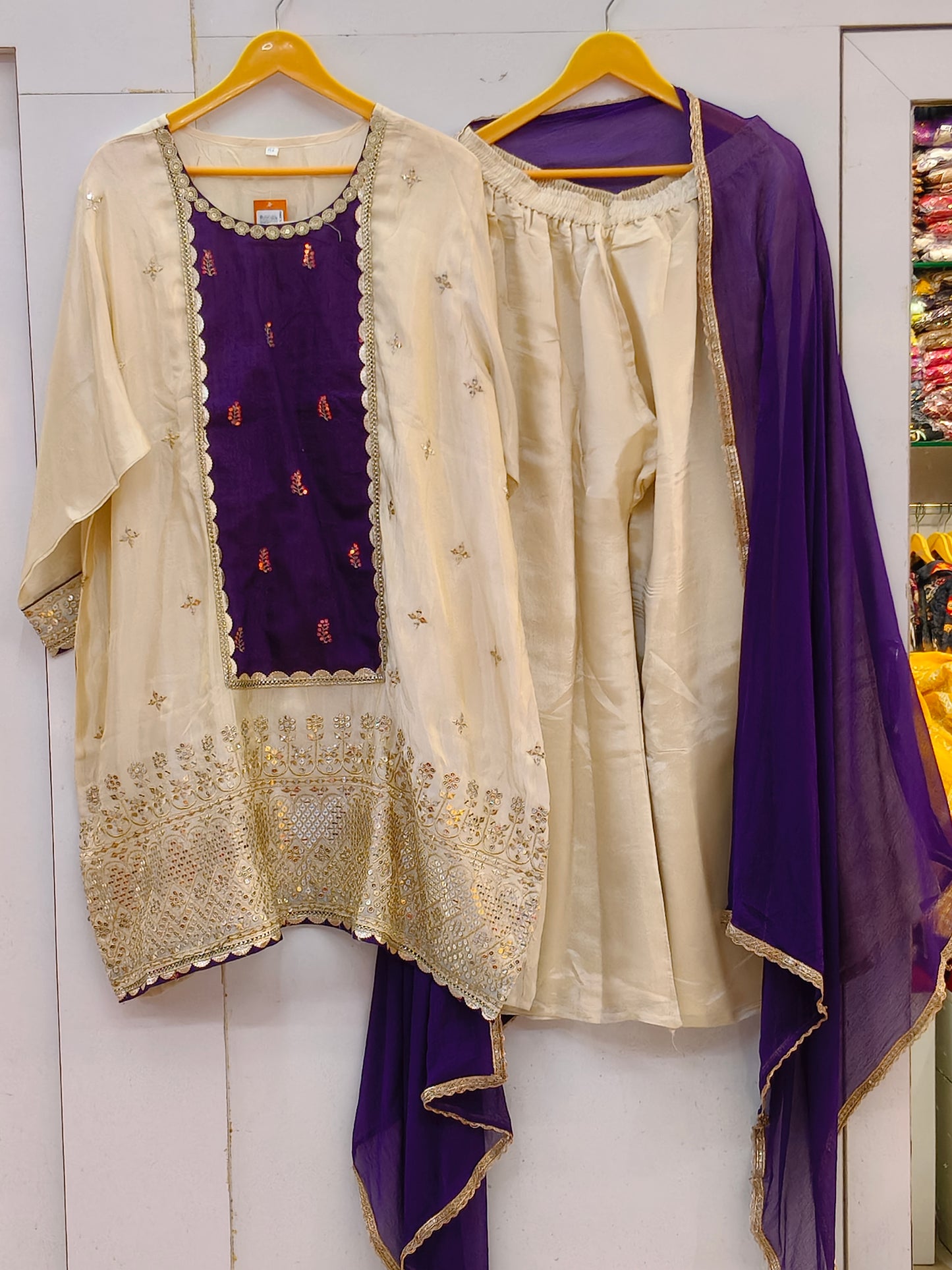 PARTYWEAR SUIT 66