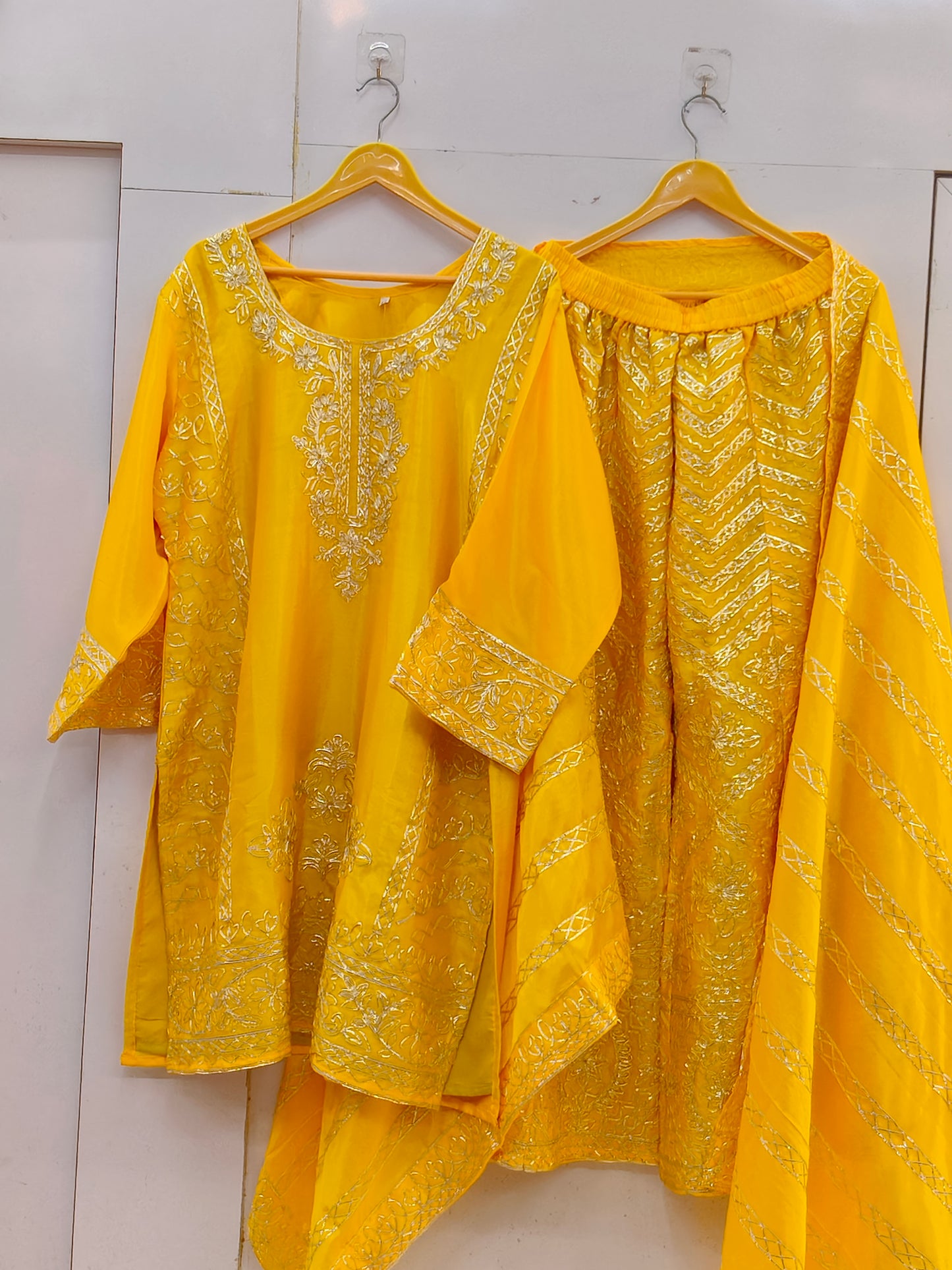 PARTYWEAR SUIT 29