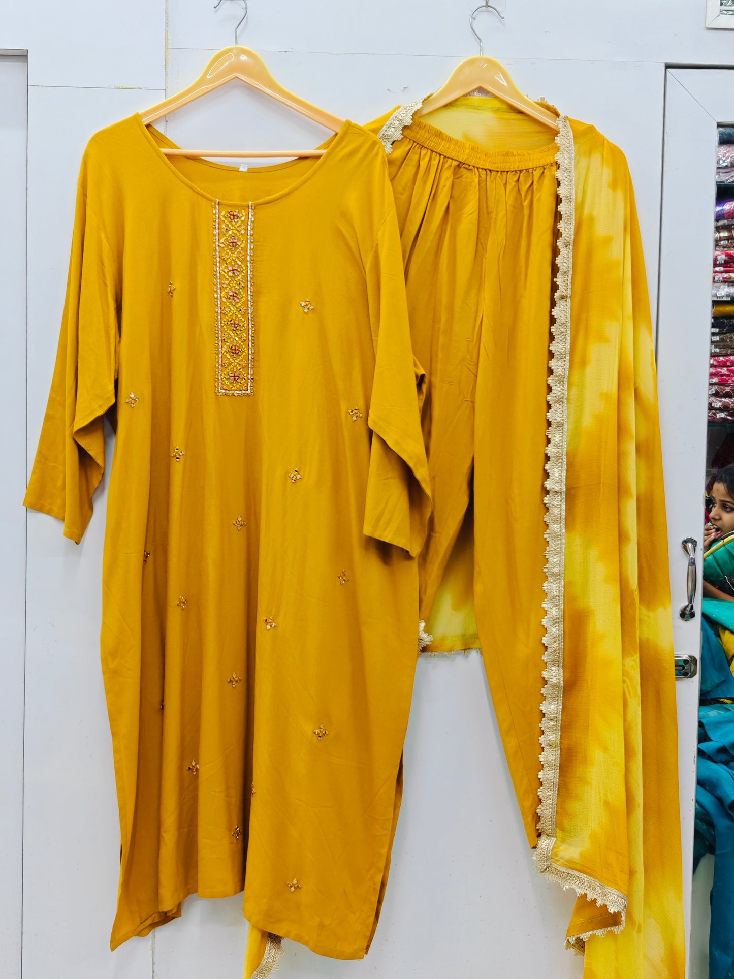 OFFICEWEAR SUIT 22