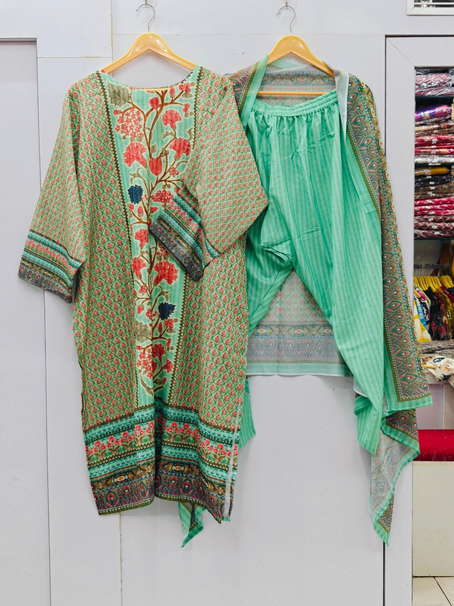 OFFICEWEAR SUIT 21