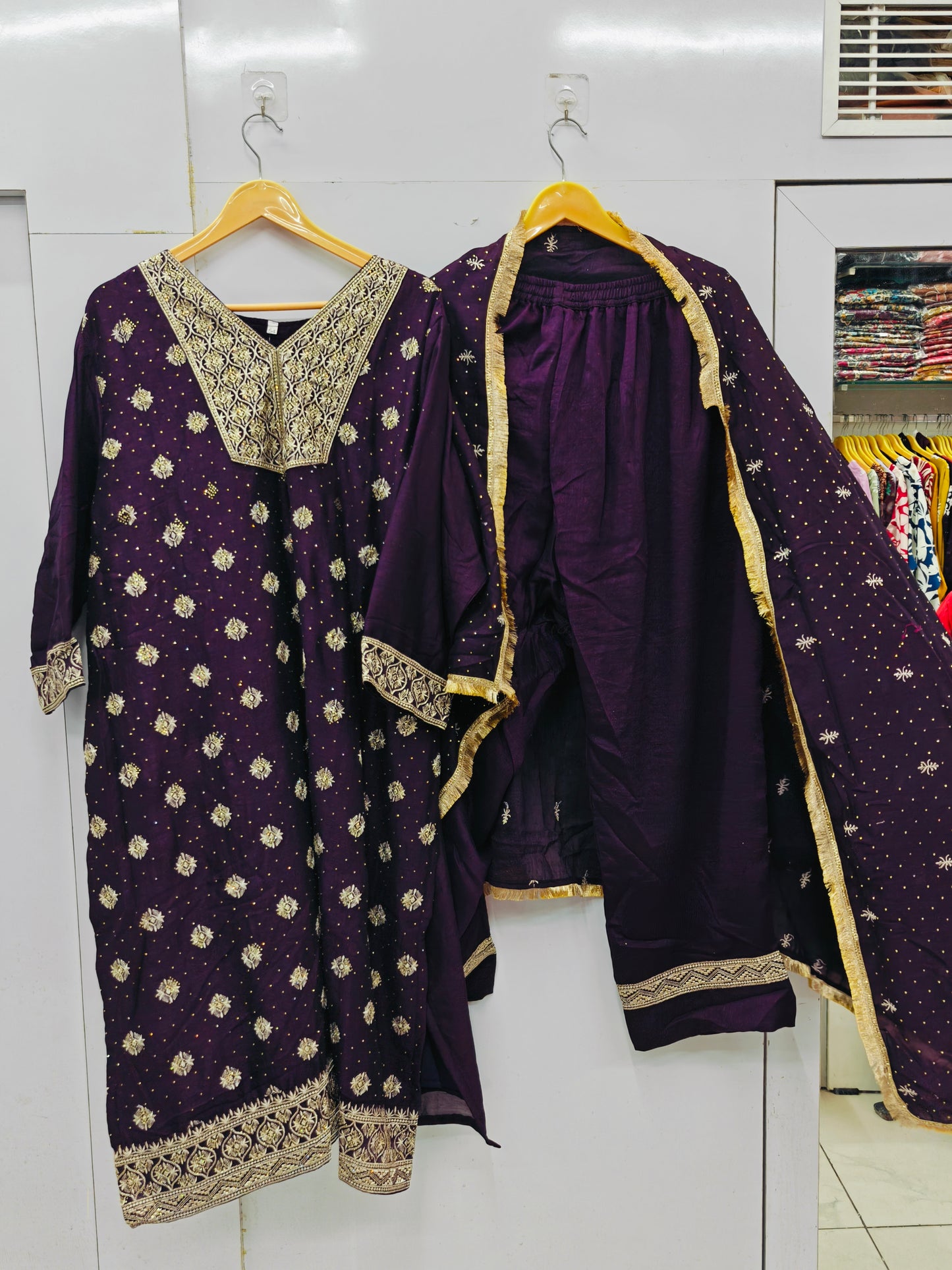PARTYWEAR SUIT