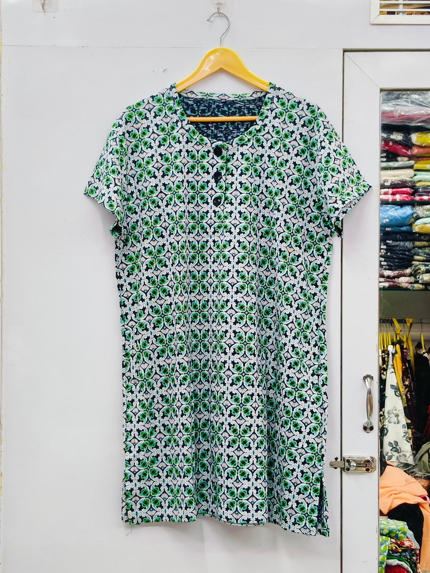 Fusion blend longline fusion tee