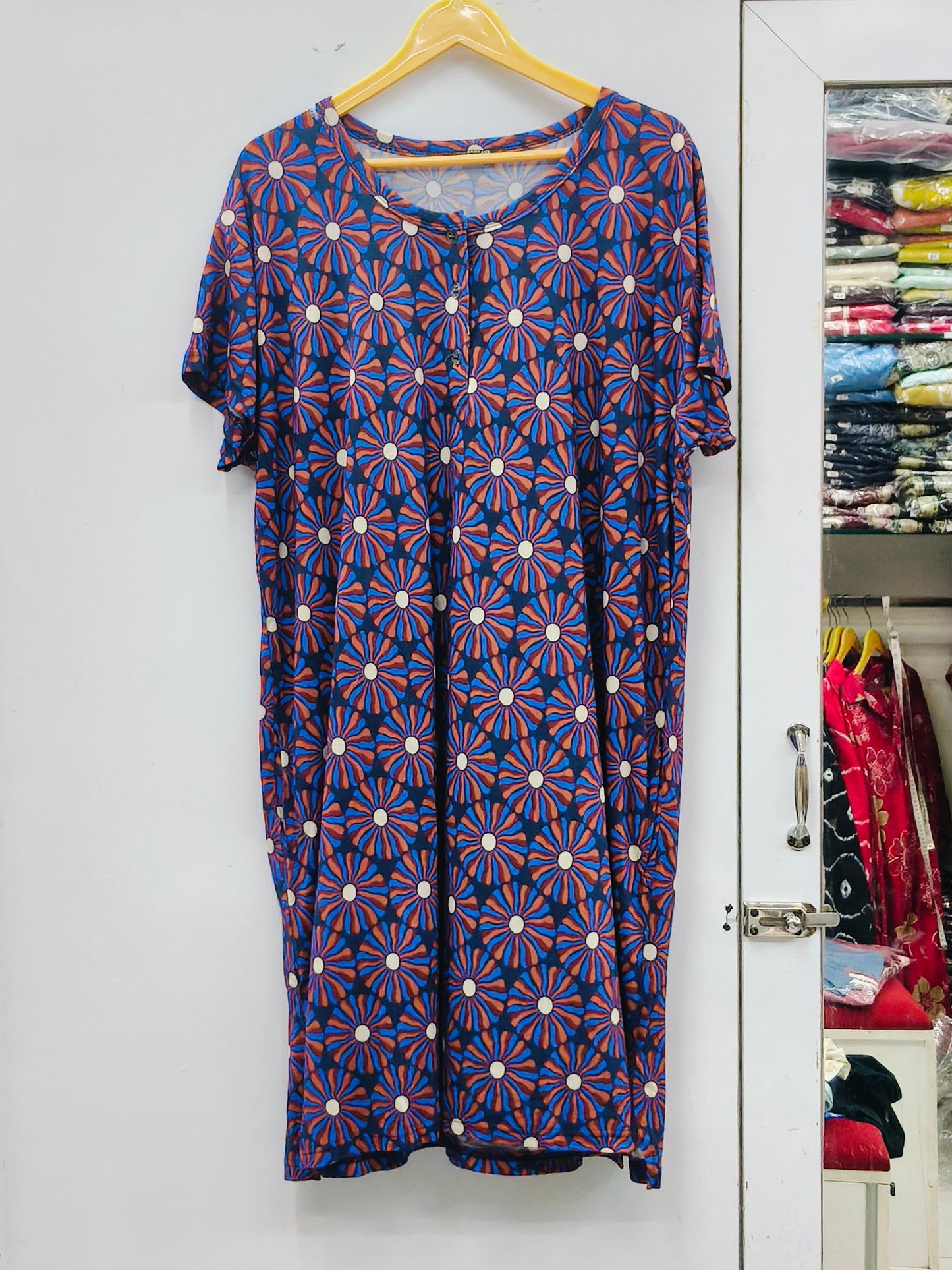 Fusion blend longline fusion tee