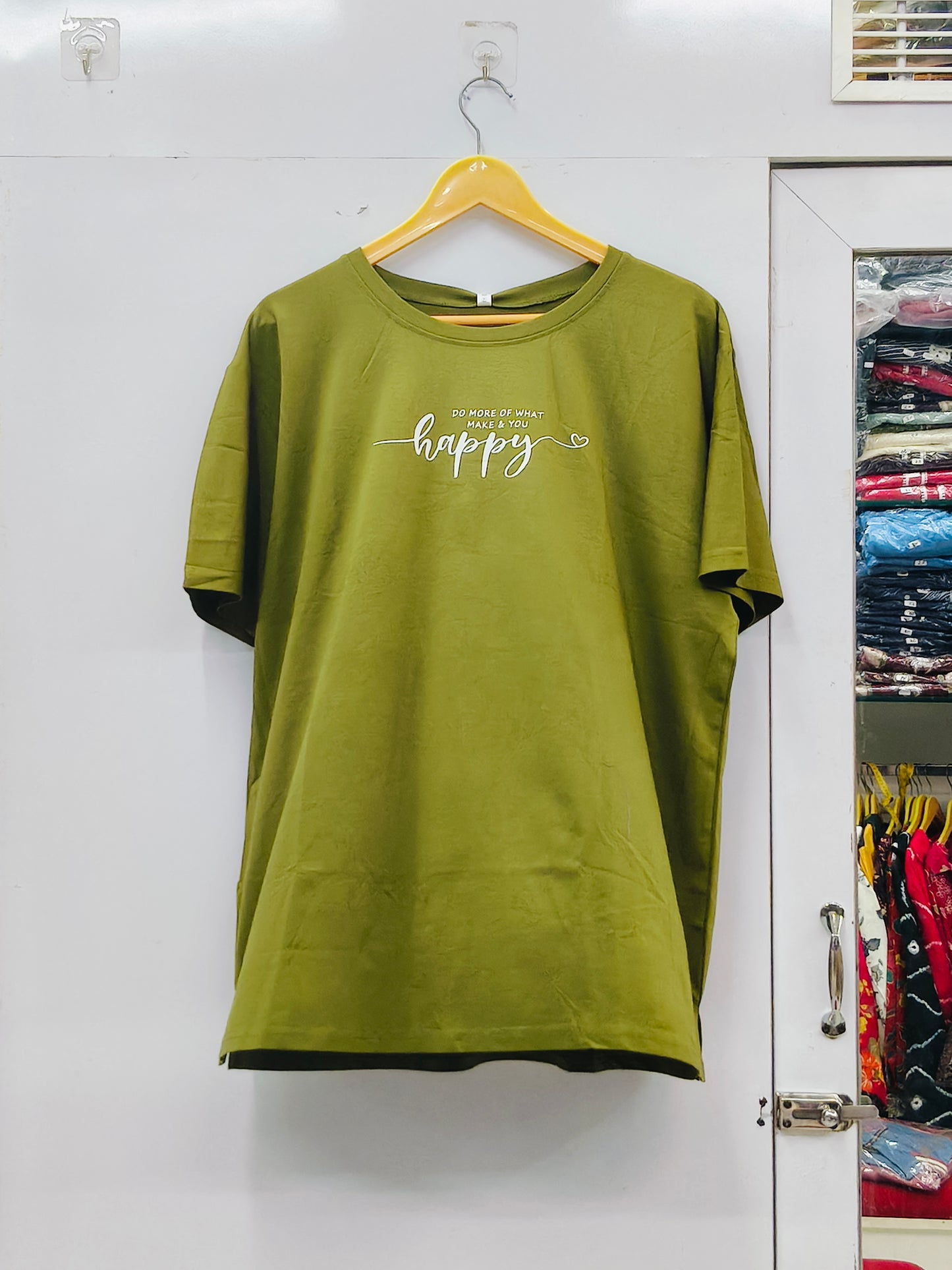 Everyday essential classic crewneck tee