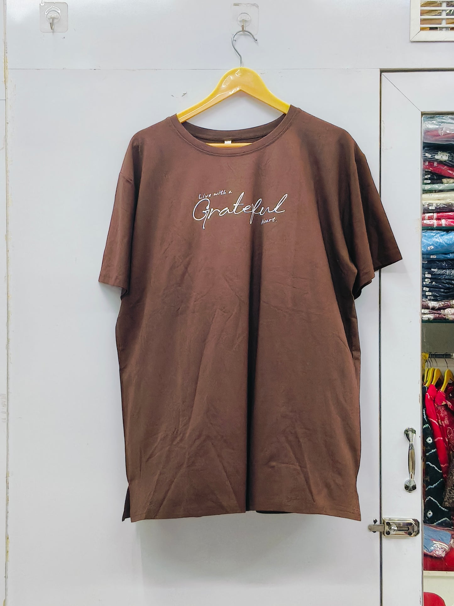Everyday essential classic crewneck tee