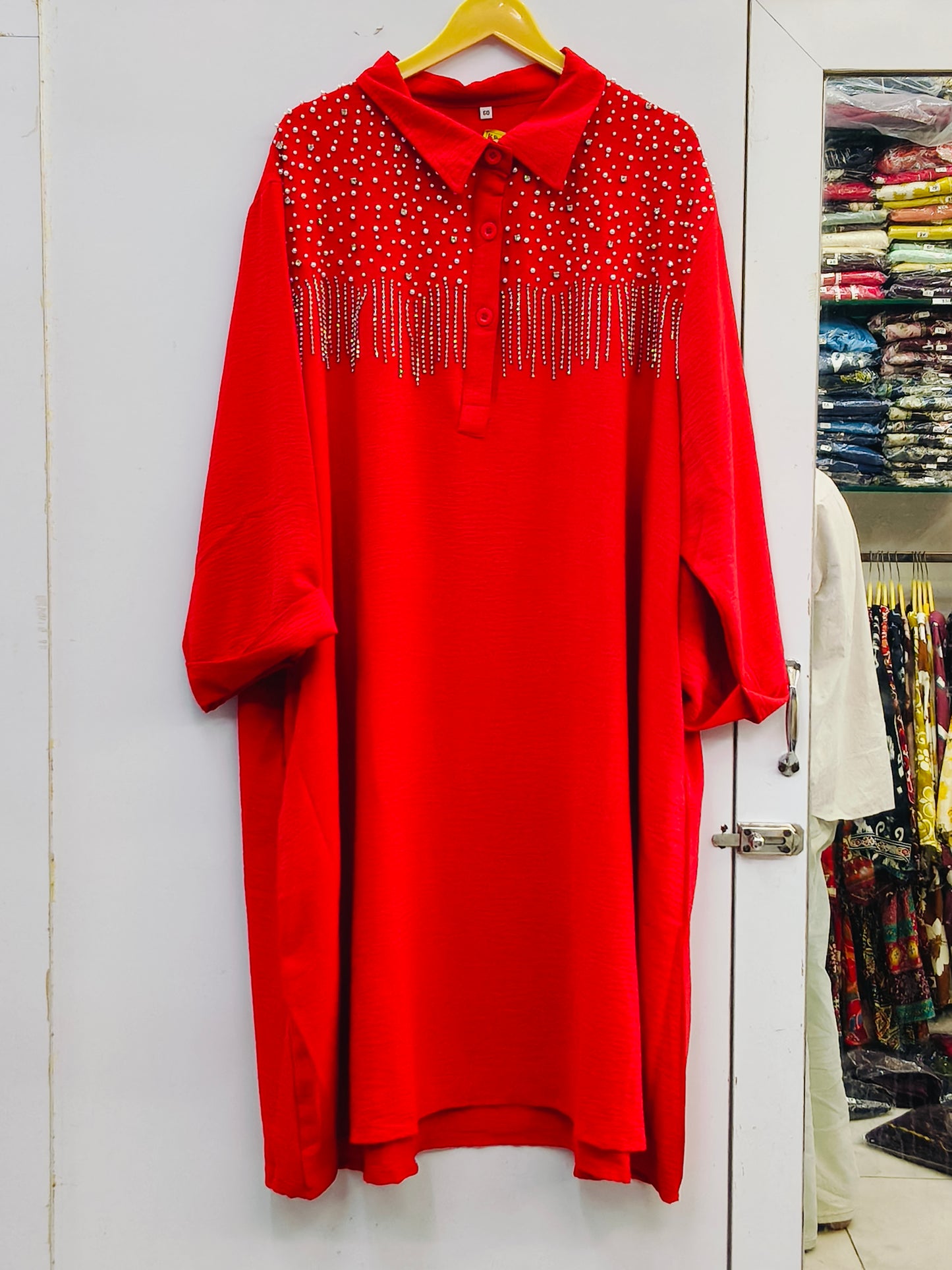 DRESS