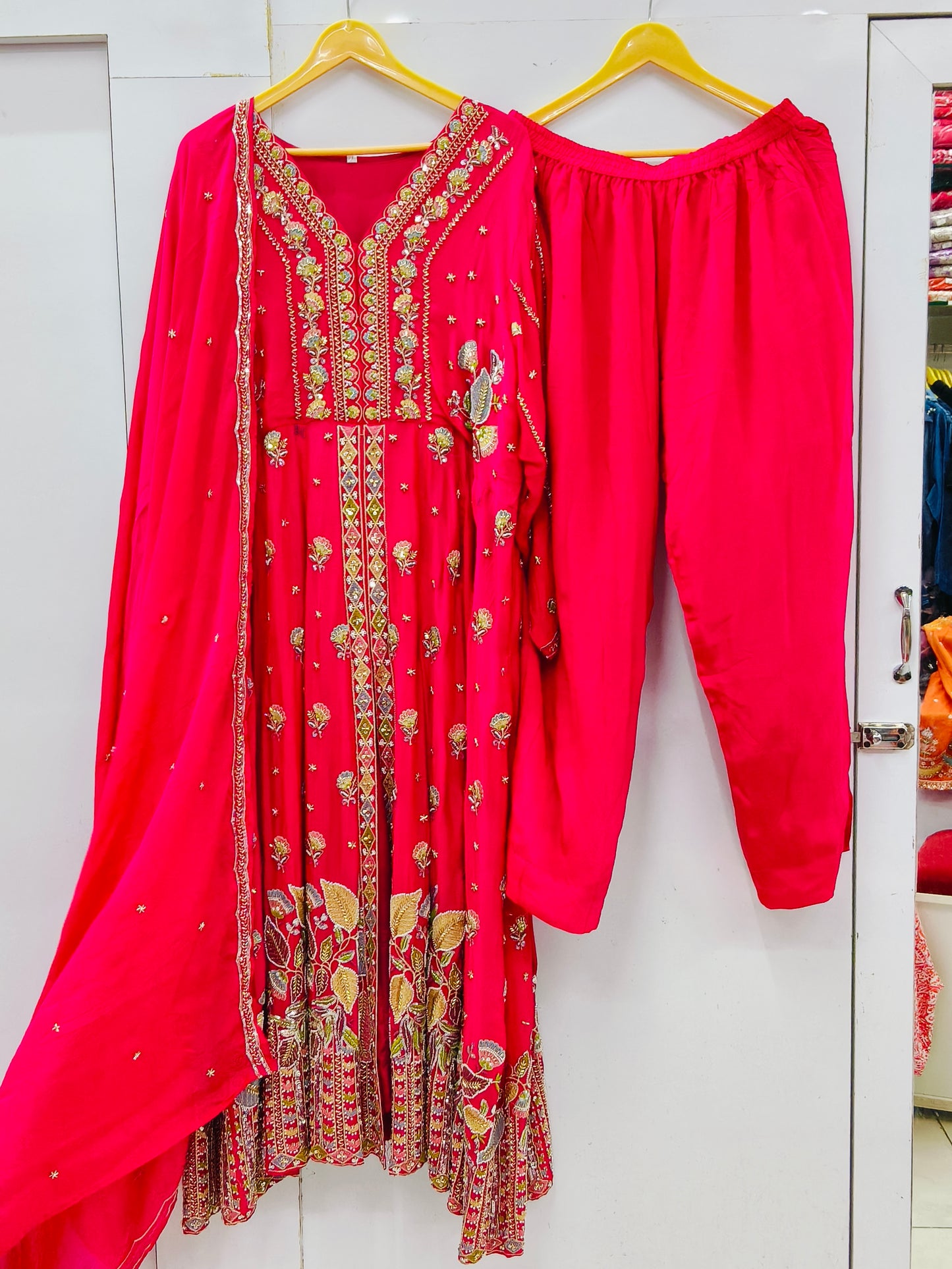INDO WESTERN GOWN