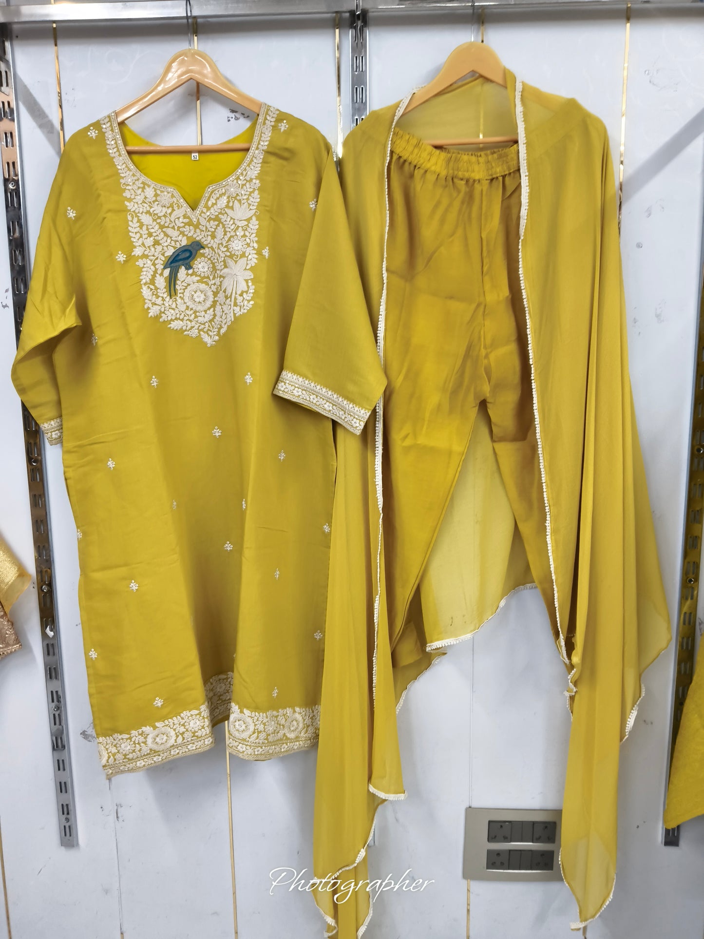 OFFICEWEAR SUIT