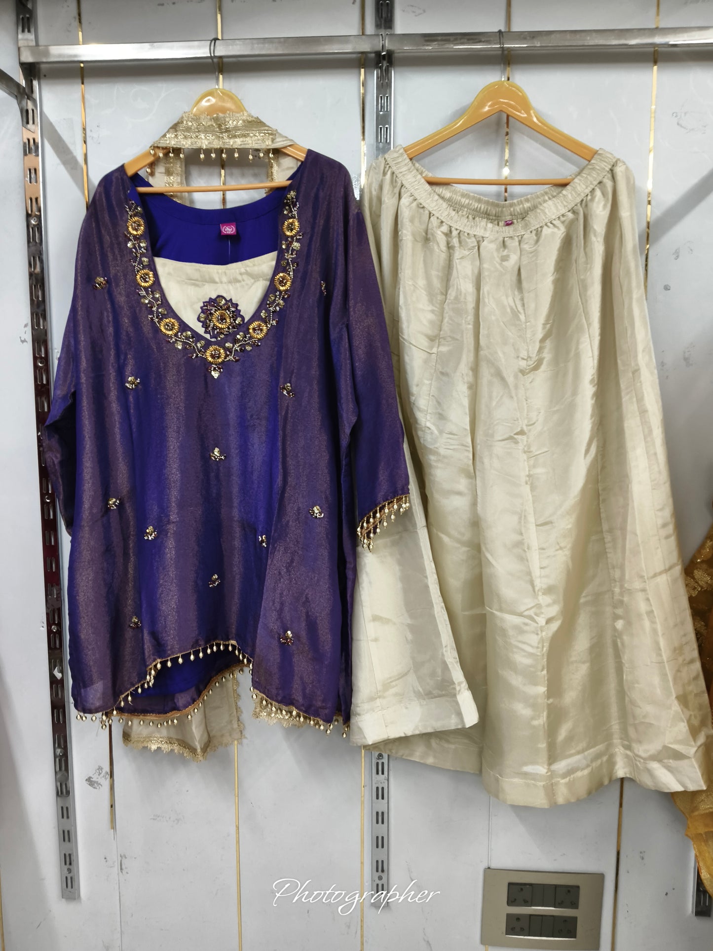 PARTYWEAR SUIT
